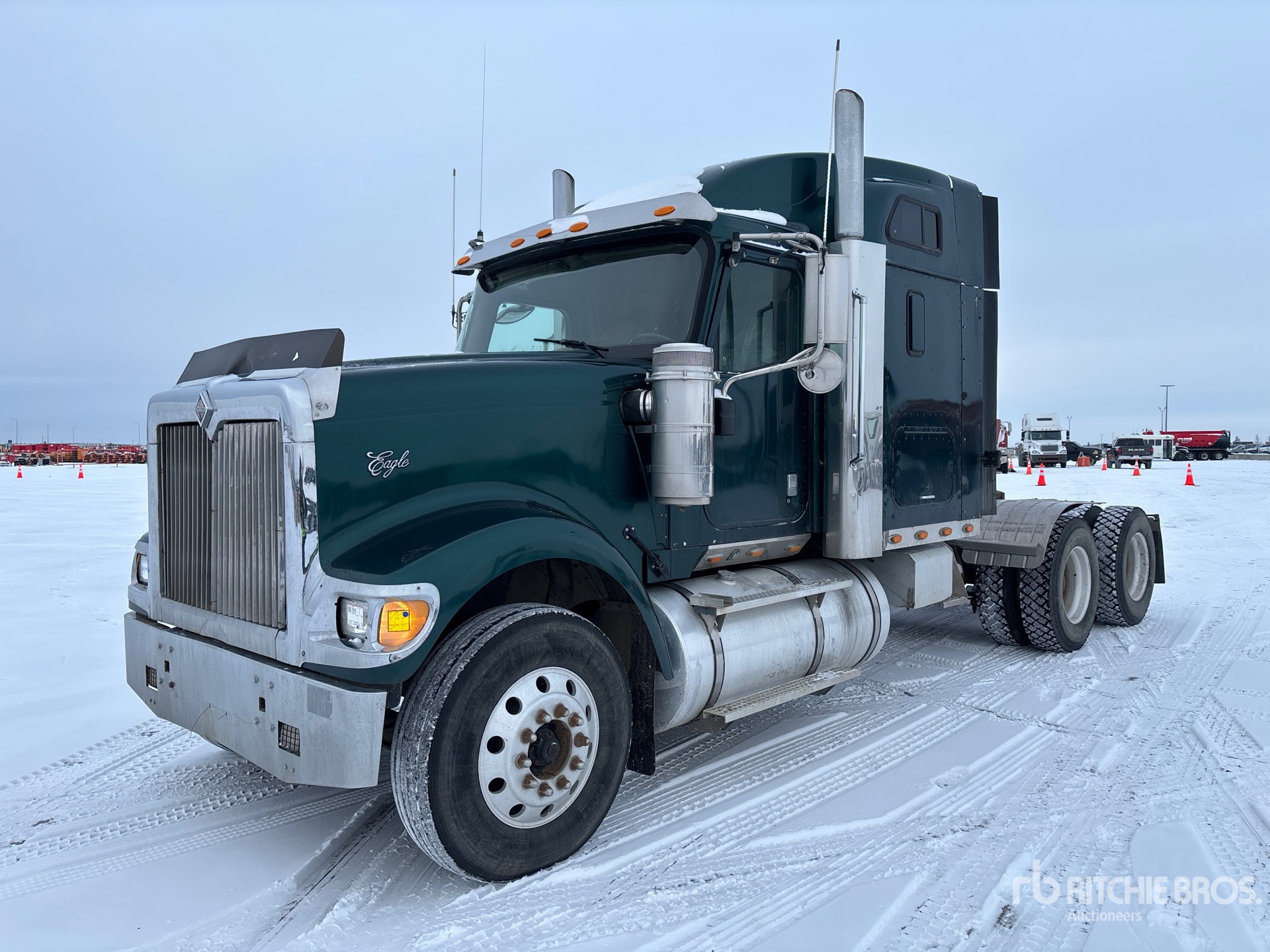 General Appearance with Picture, Left Front Corner