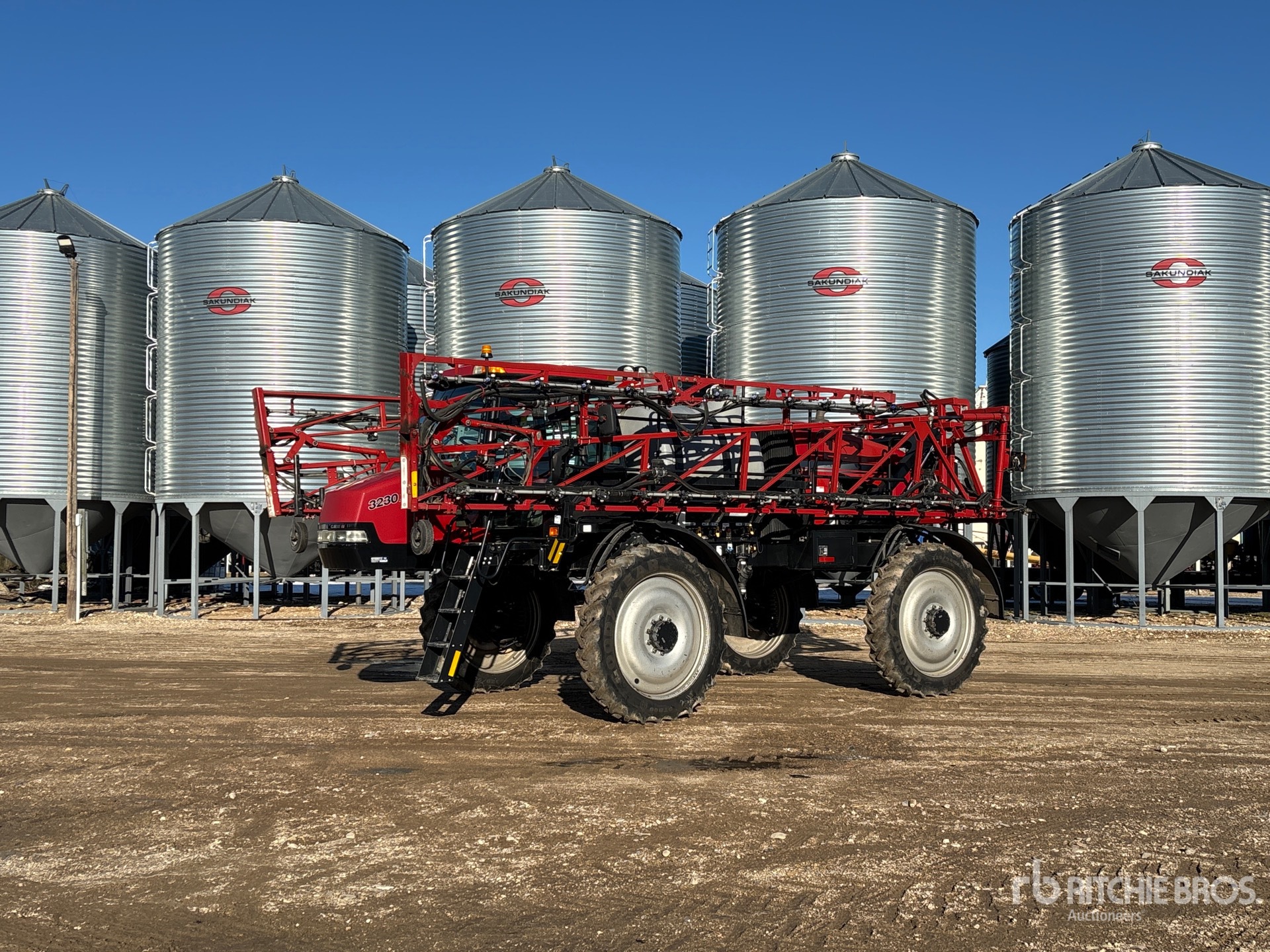 General Appearance with Featured Photo