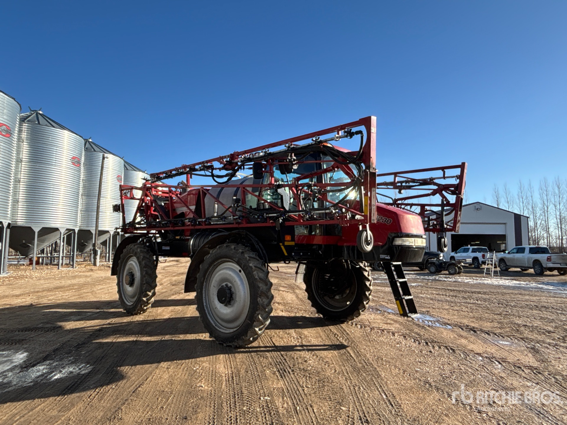 General Appearance with Bild, Ecke vorne rechts