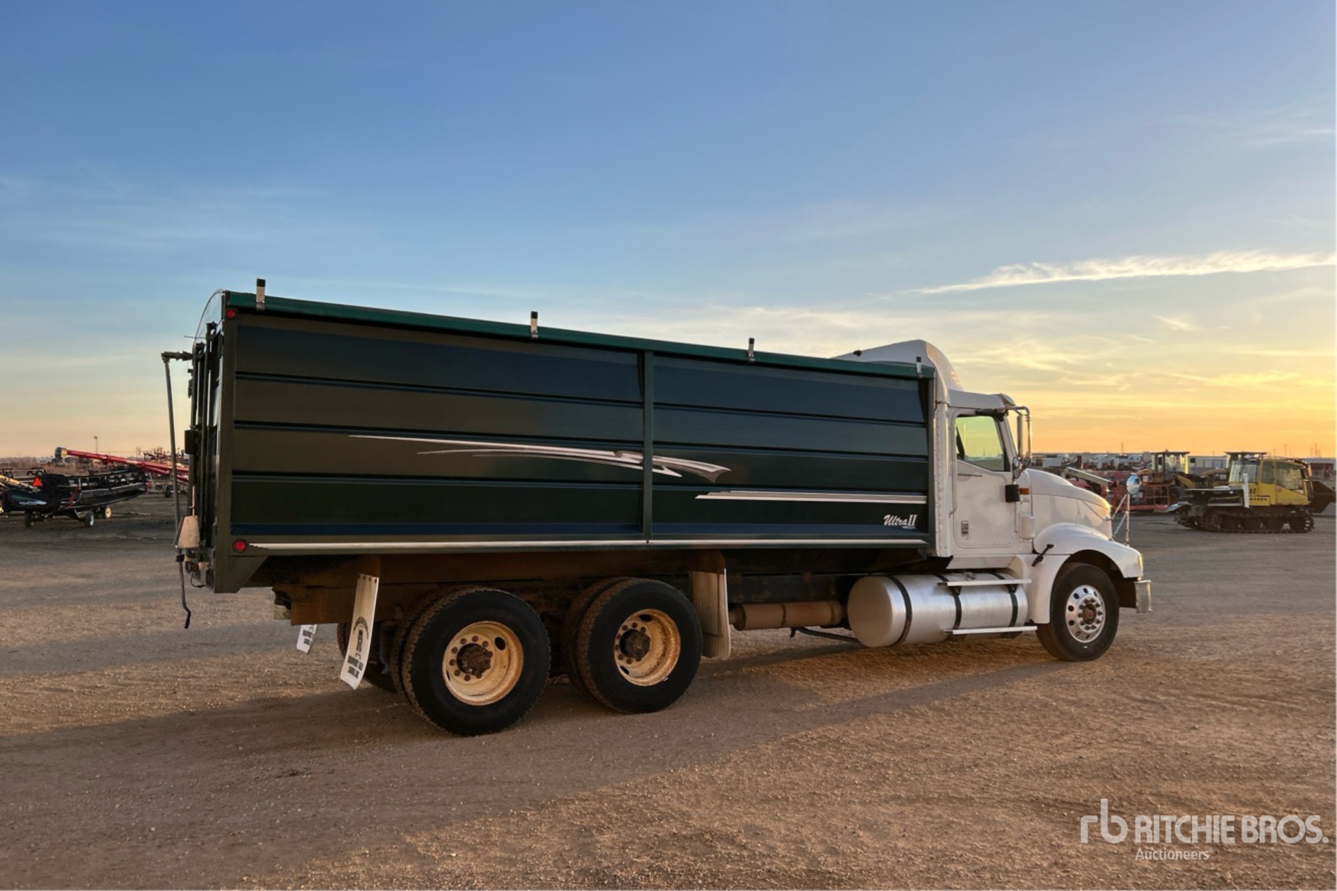 General Appearance with Image, coin arrière droit