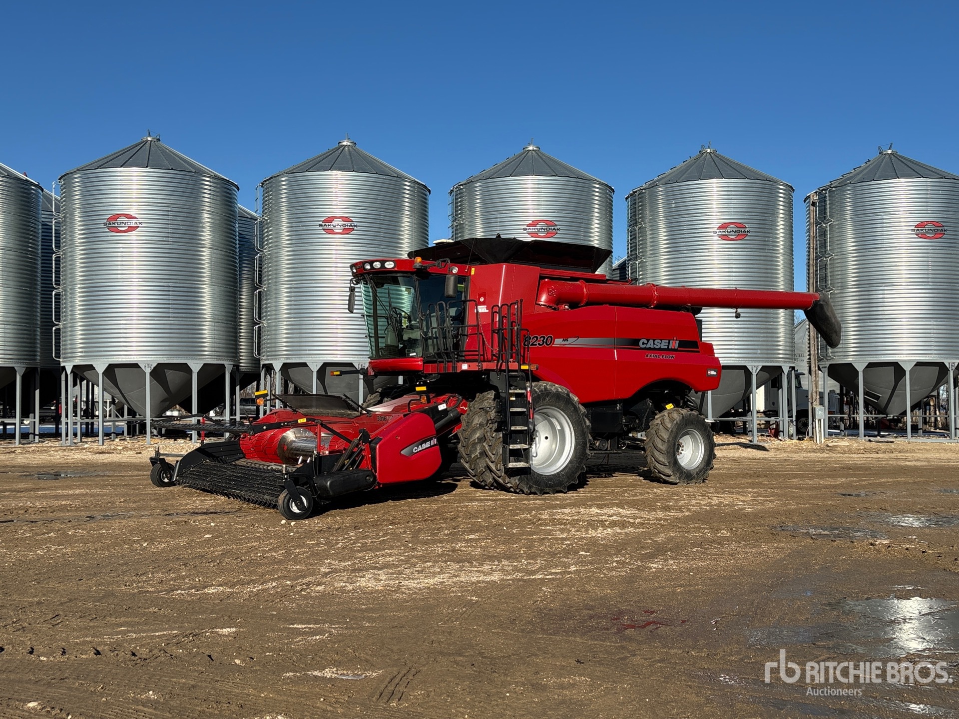 General Appearance with Bild, Ecke vorne links