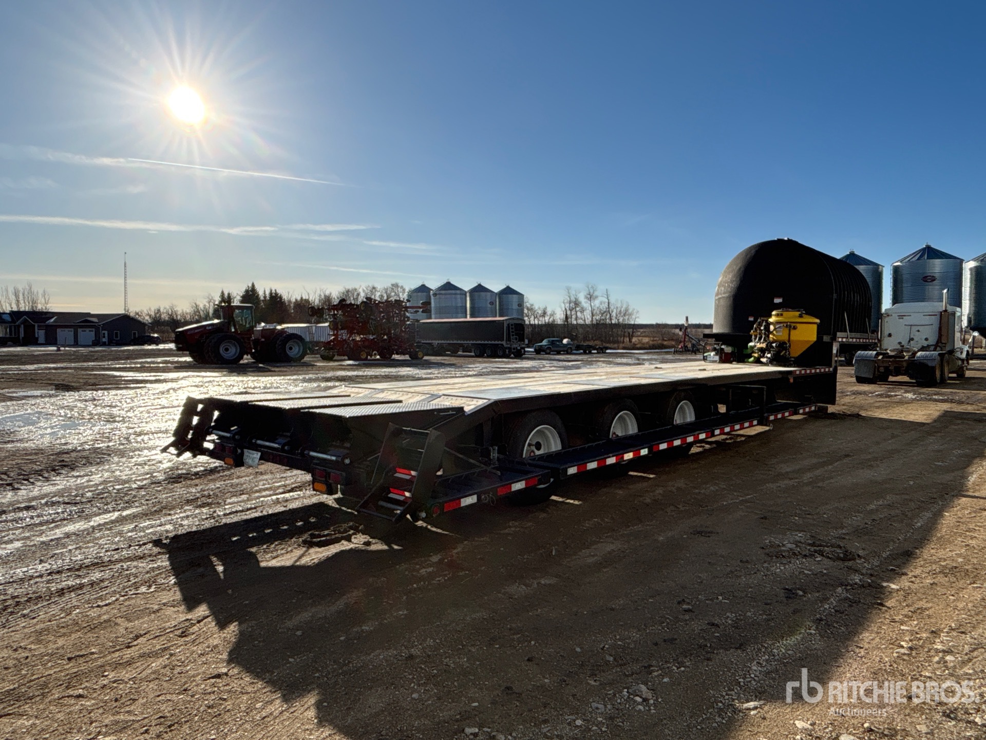 General Appearance with Imagen: esquina trasera derecha