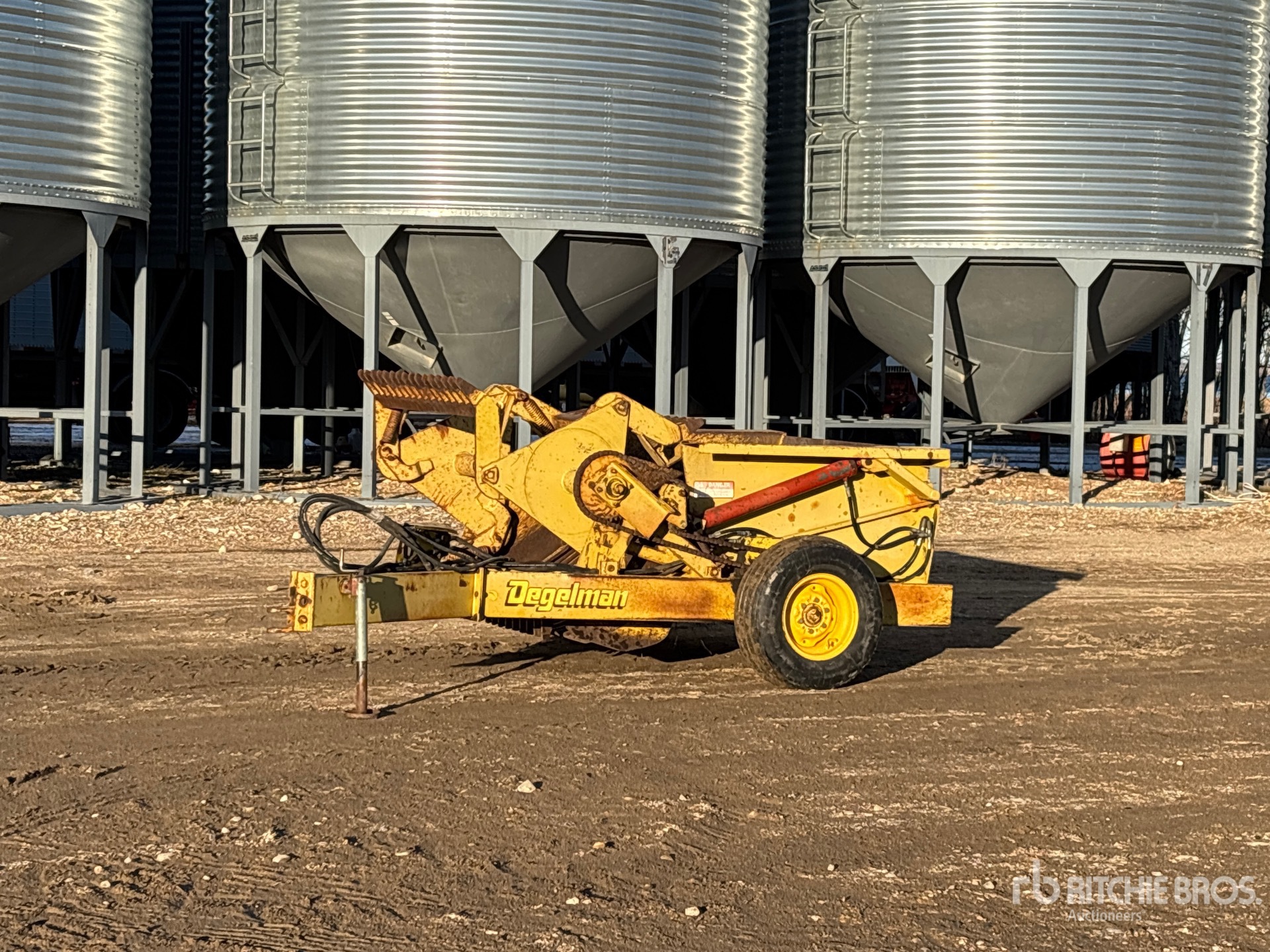General Appearance with Zdjęcie, lewy górny róg