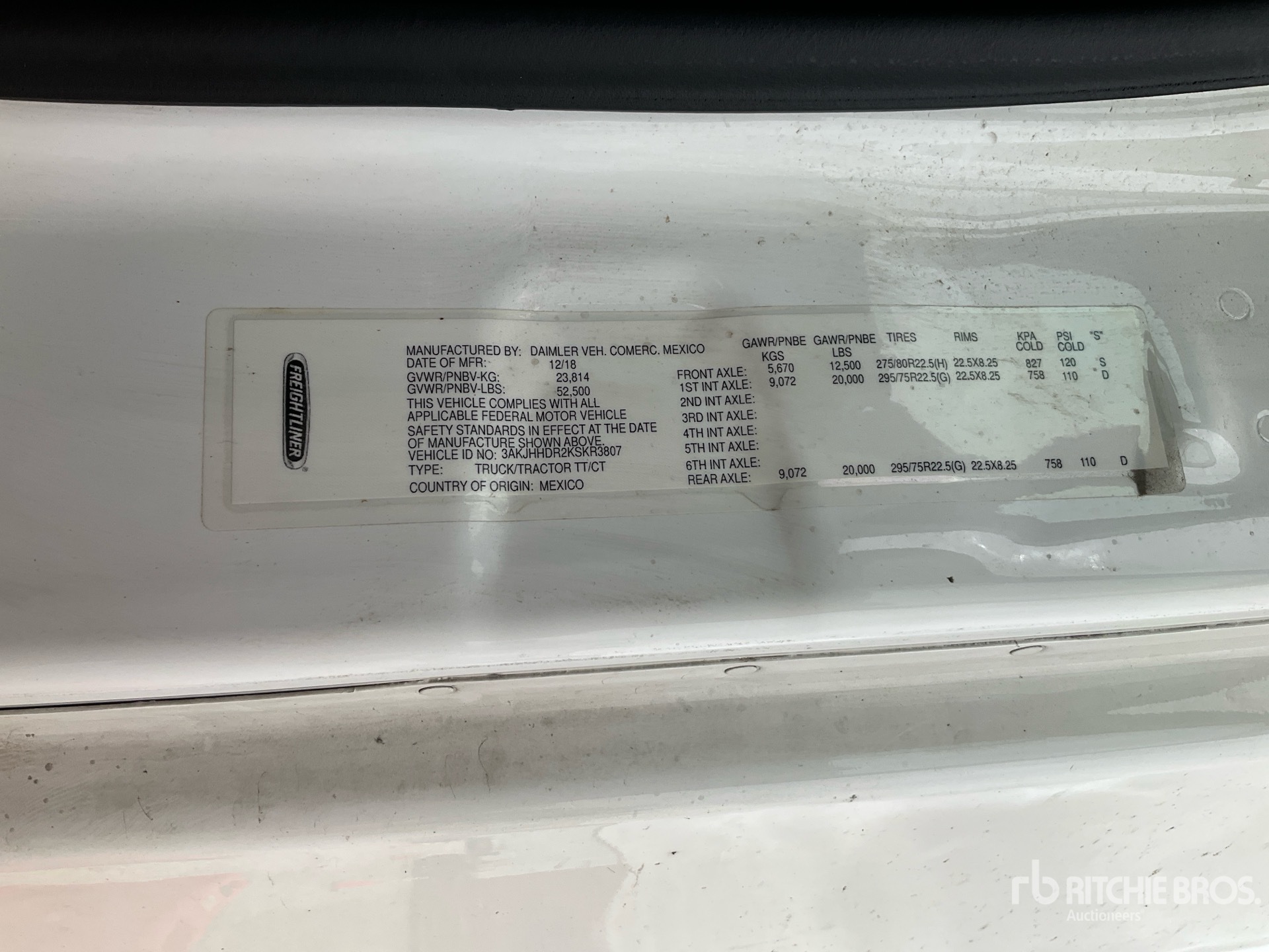 General Appearance with Serial Number / VIN