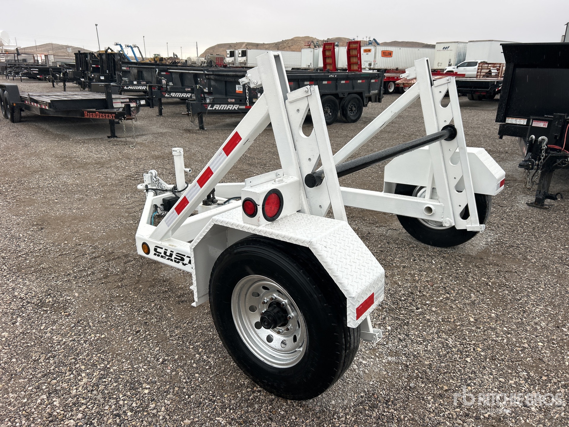 General Appearance with Picture, Left Rear Corner