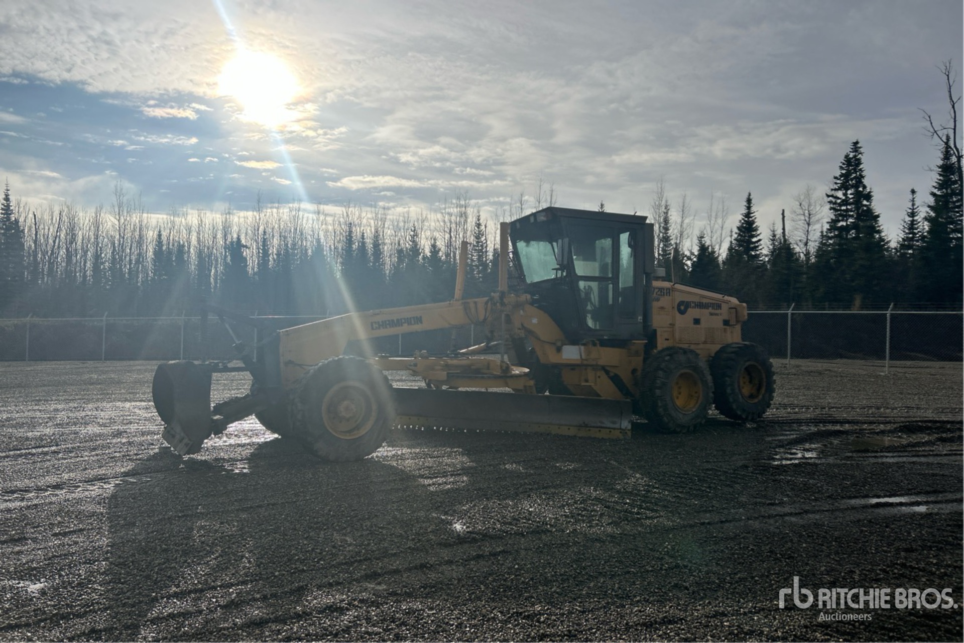 General Appearance with Imagen: esquina delantera izquierda