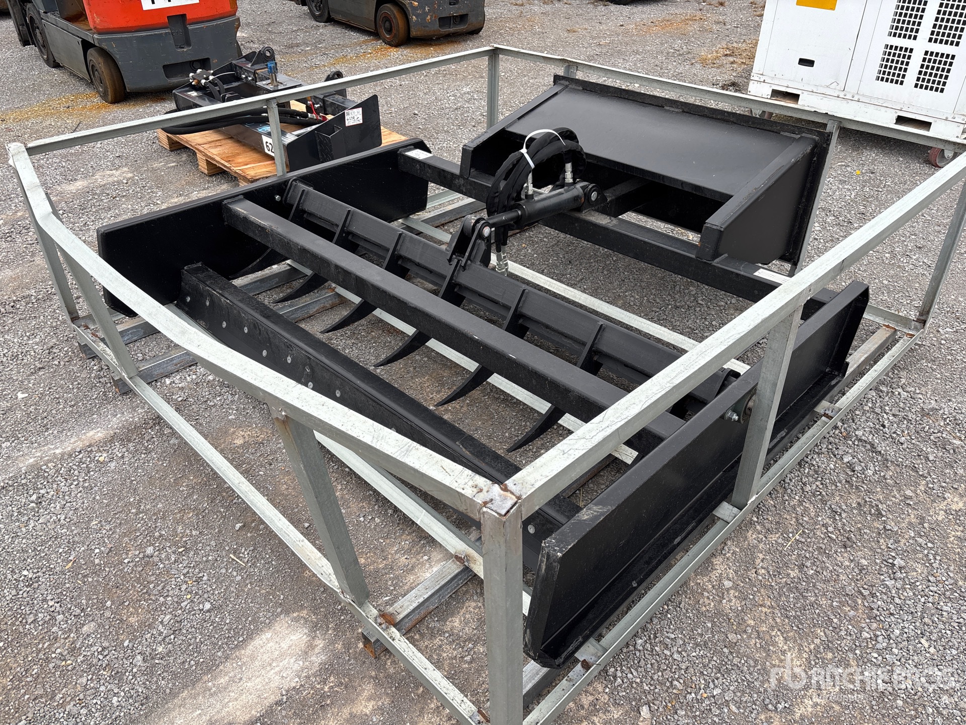 General Appearance with Image, coin avant gauche