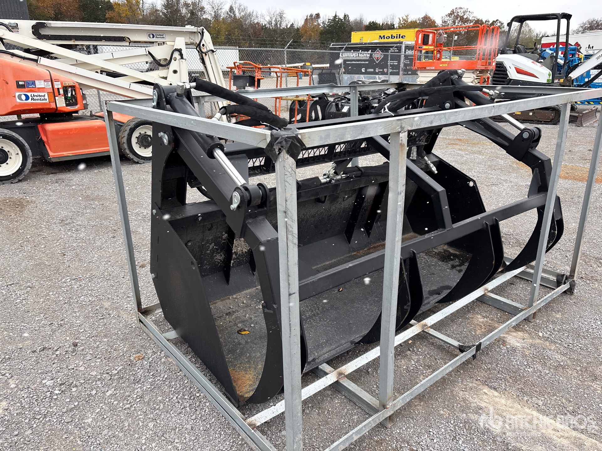 General Appearance with Image, coin avant droit