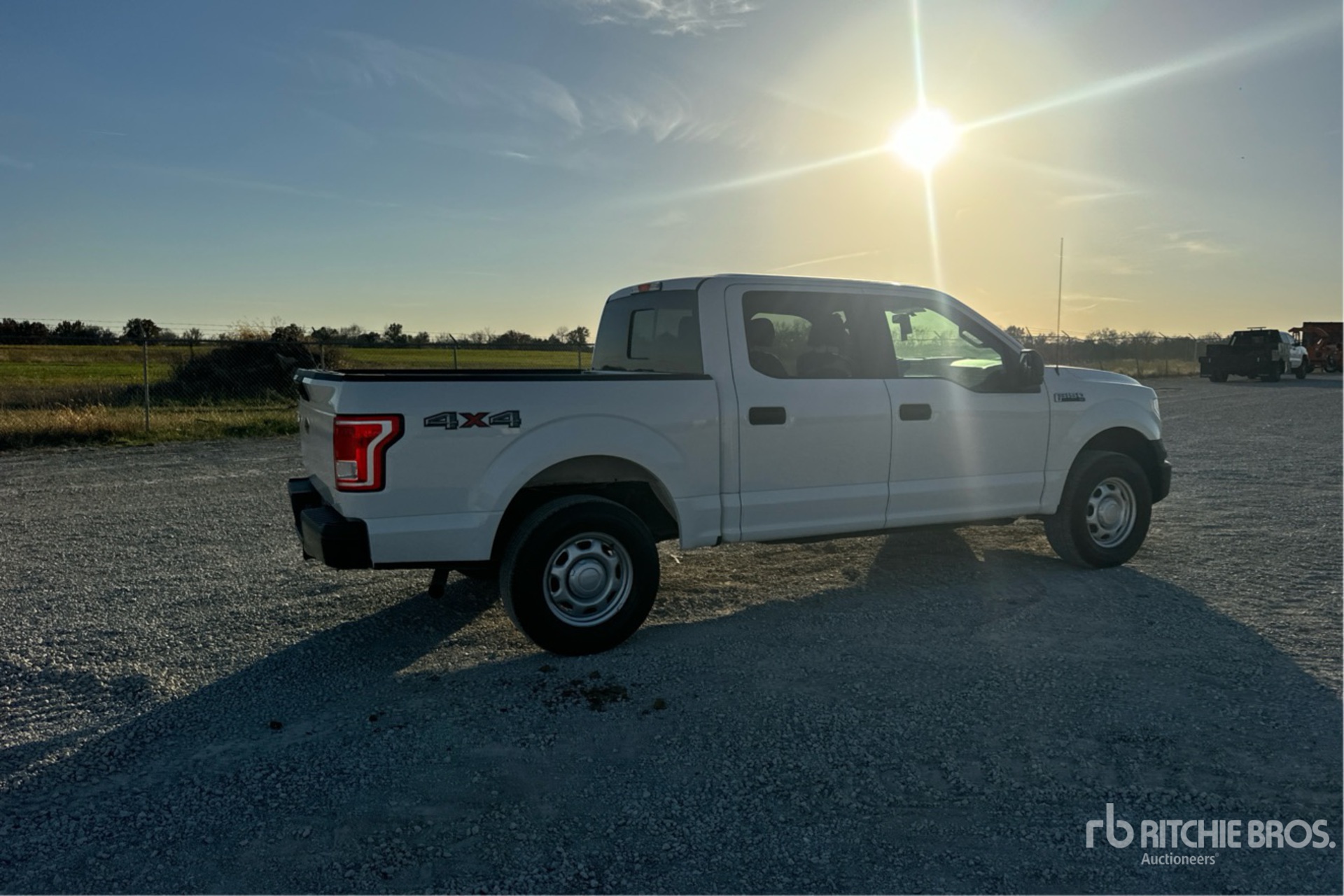 General Appearance with Zdjęcie, prawy dolny róg