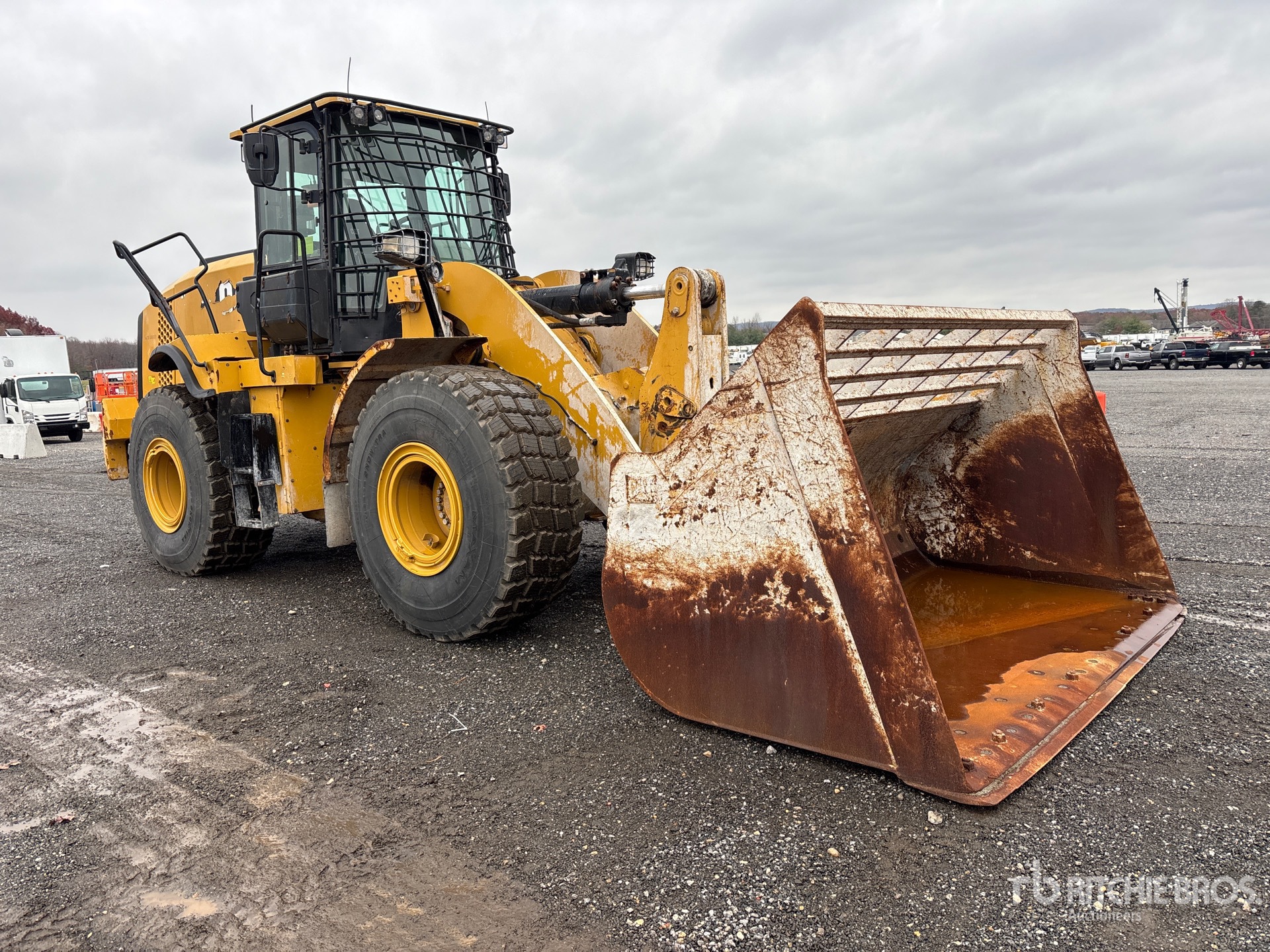 General Appearance with Bild, Ecke vorne rechts
