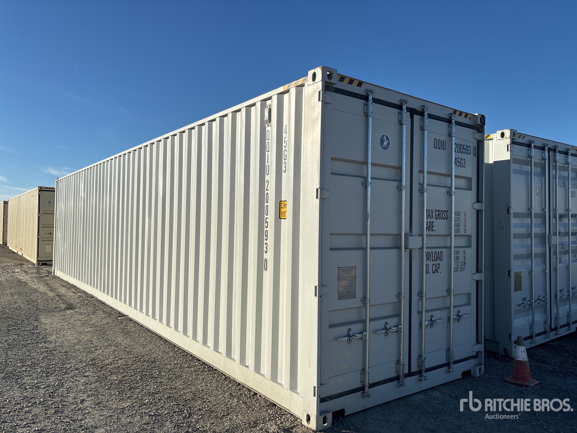 General Appearance with Picture, Right Front Corner