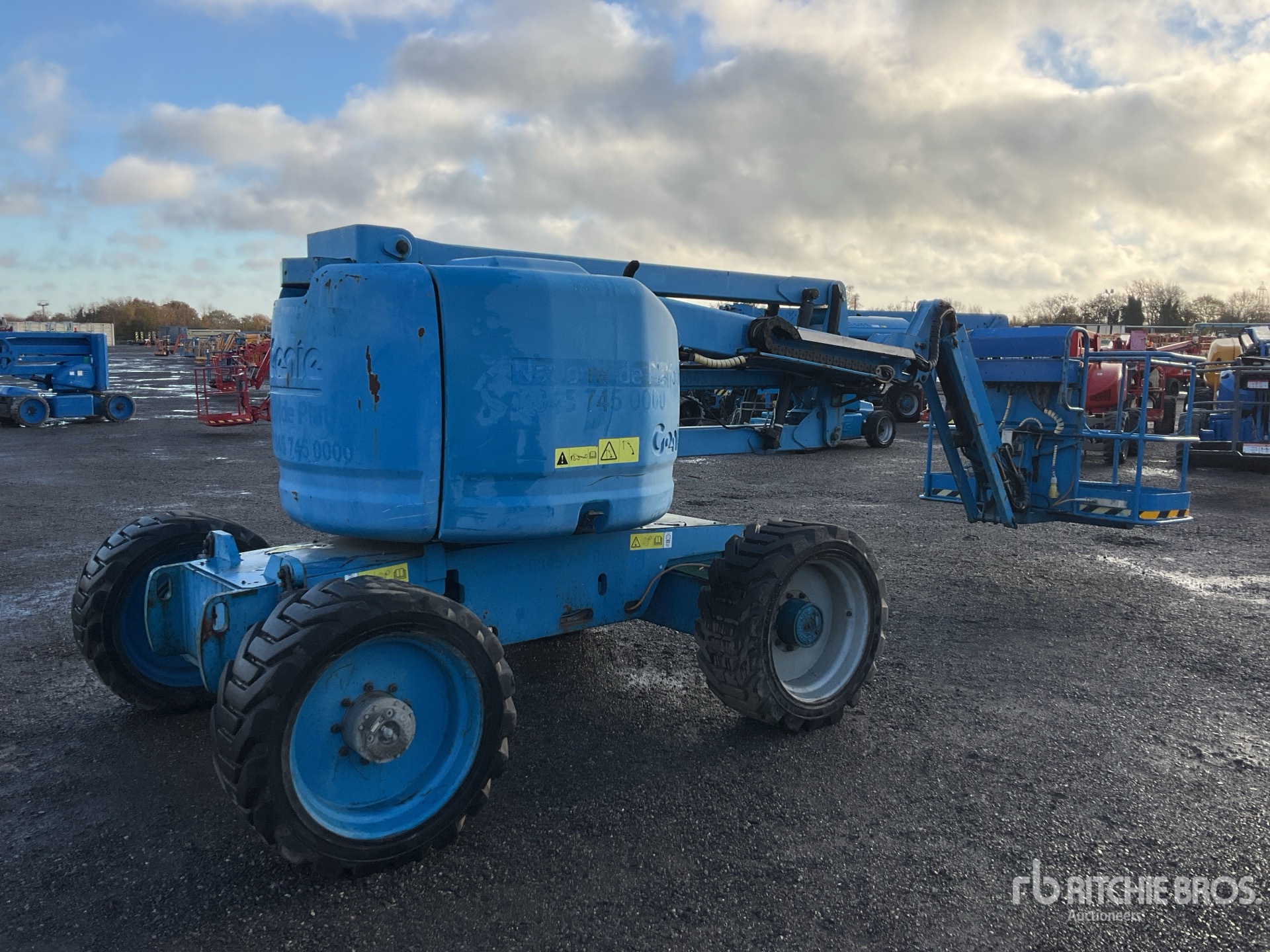 General Appearance with Picture, Right Rear Corner