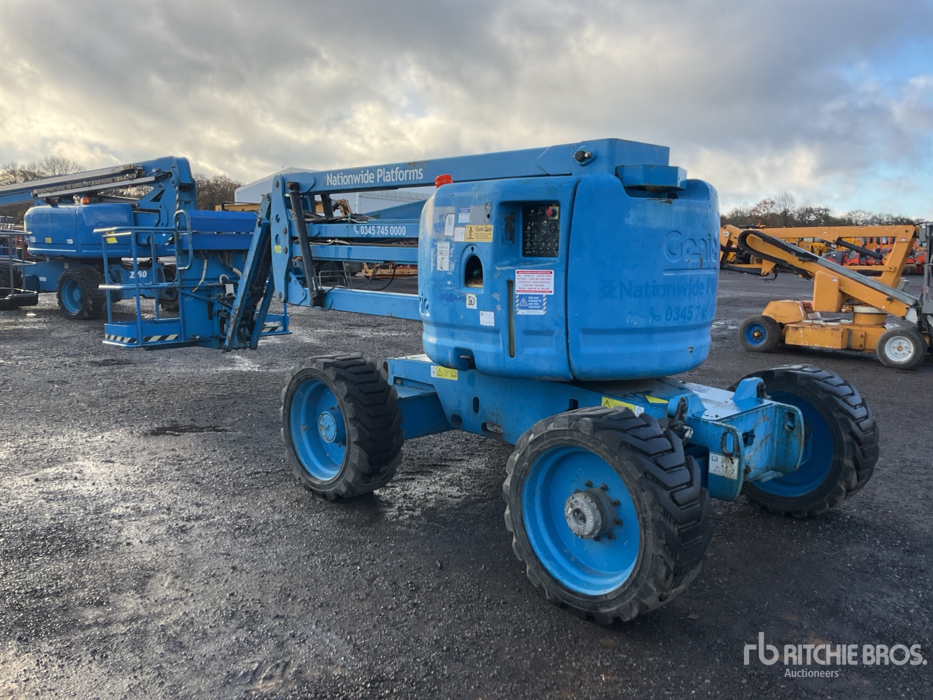 General Appearance with Picture, Left Rear Corner