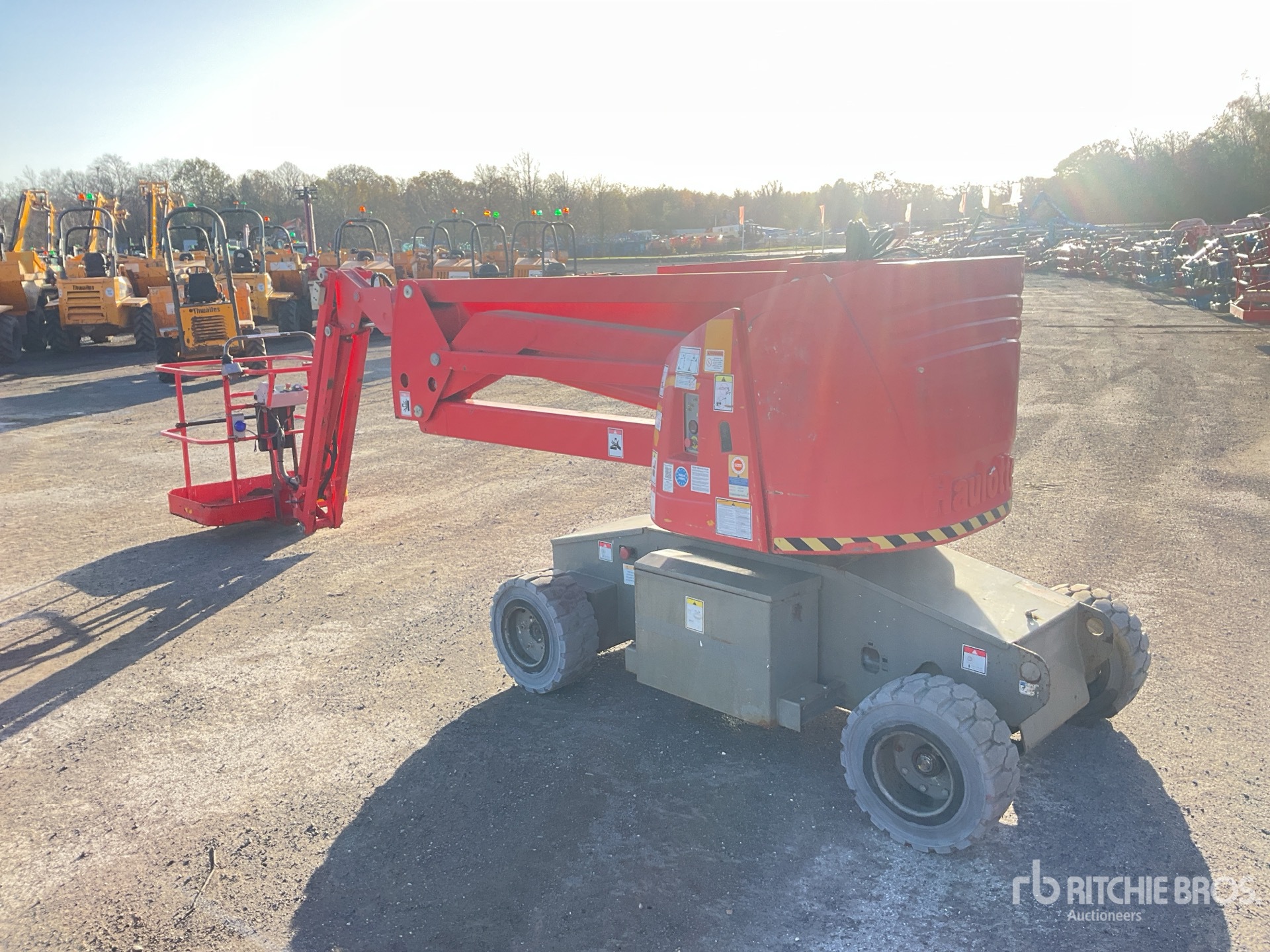 General Appearance with Picture, Left Rear Corner