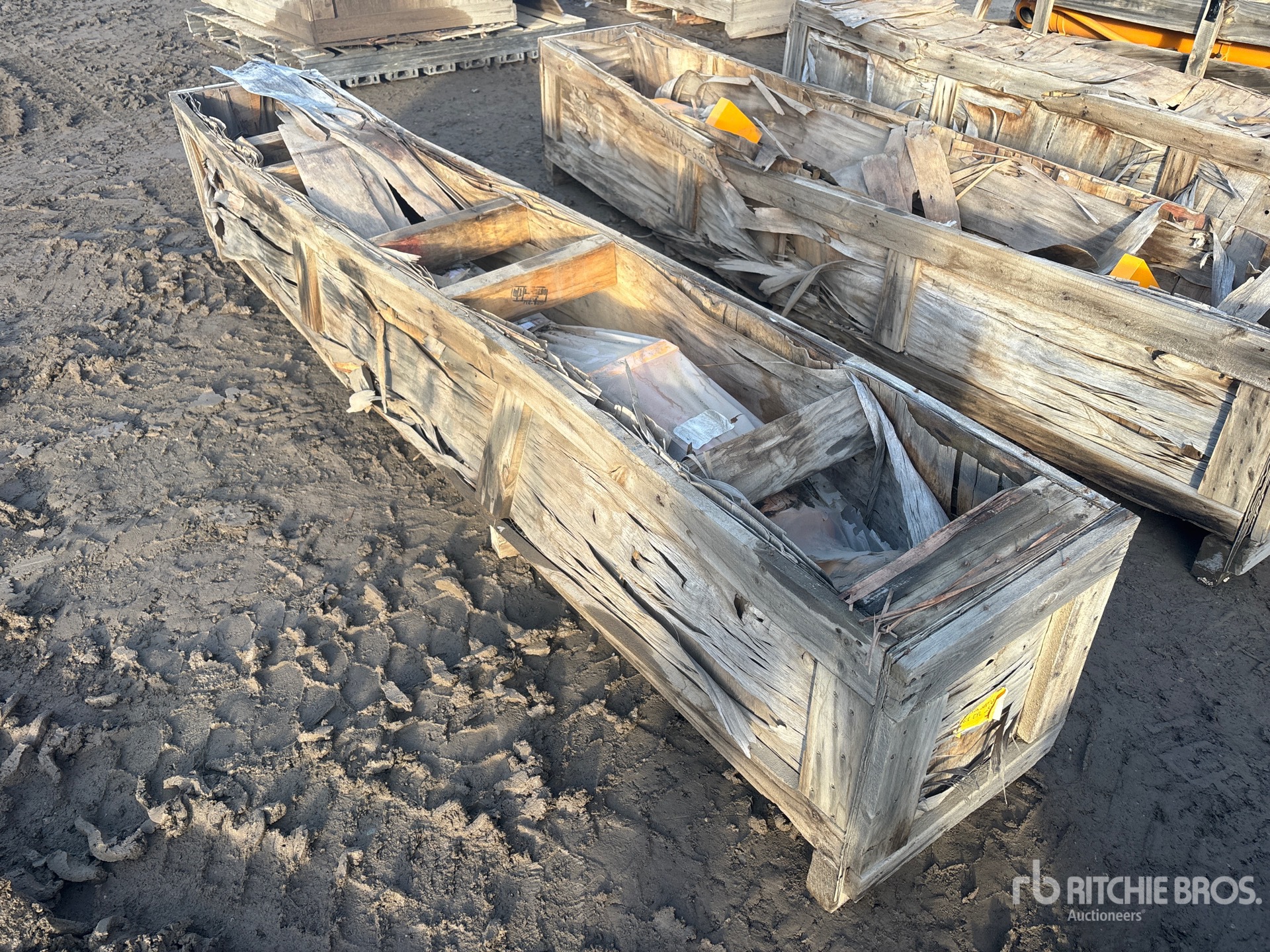 General Appearance with Bild, Ecke vorne links