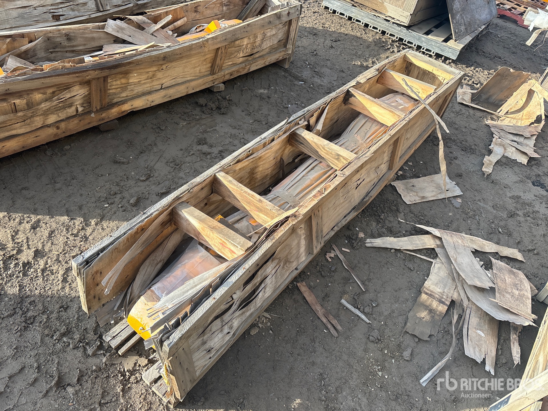 General Appearance with Bild, Ecke hinten links