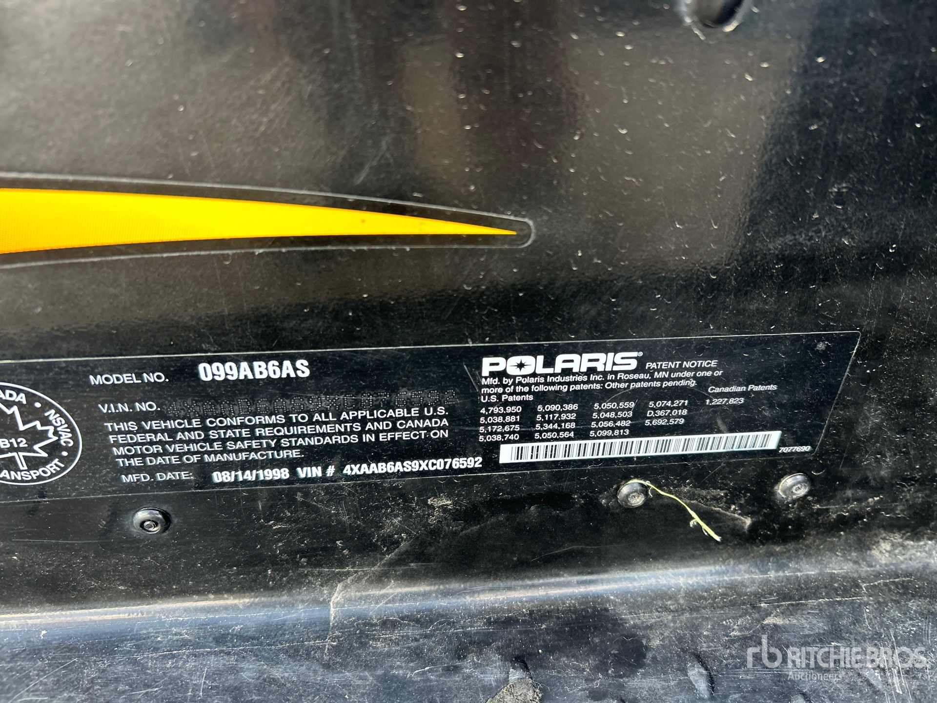 General Appearance with Numéro de série/Numéro d'identification du véhicule automobile