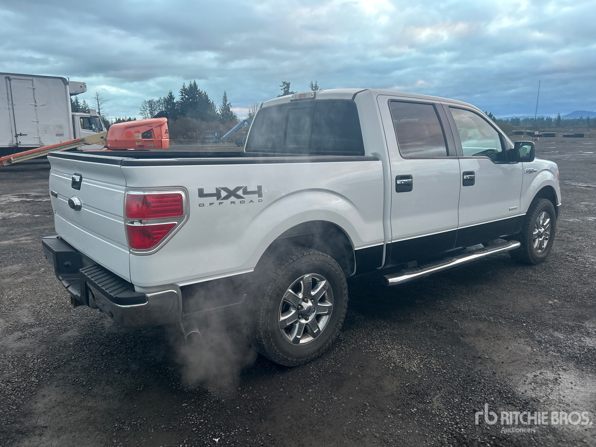 General Appearance with Picture, Right Rear Corner