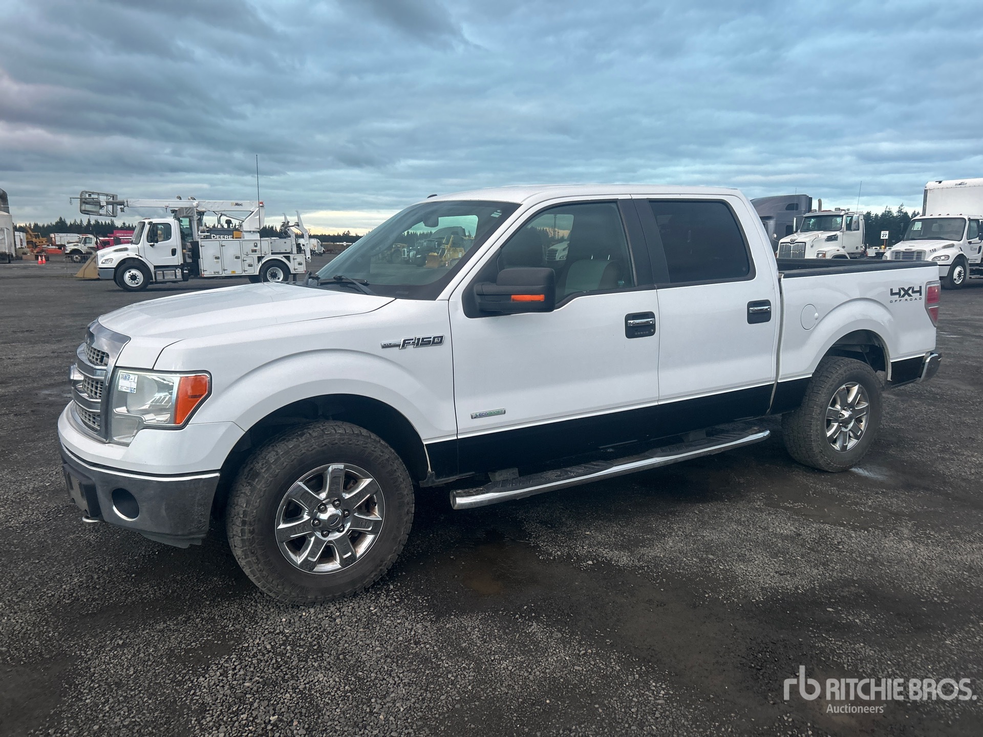 General Appearance with Picture, Left Front Corner