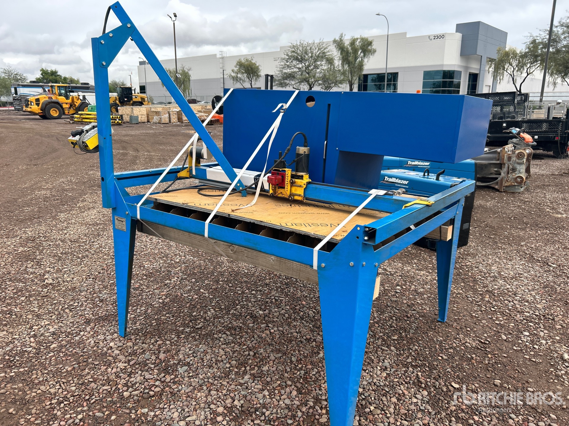 General Appearance with Imagen: esquina trasera derecha