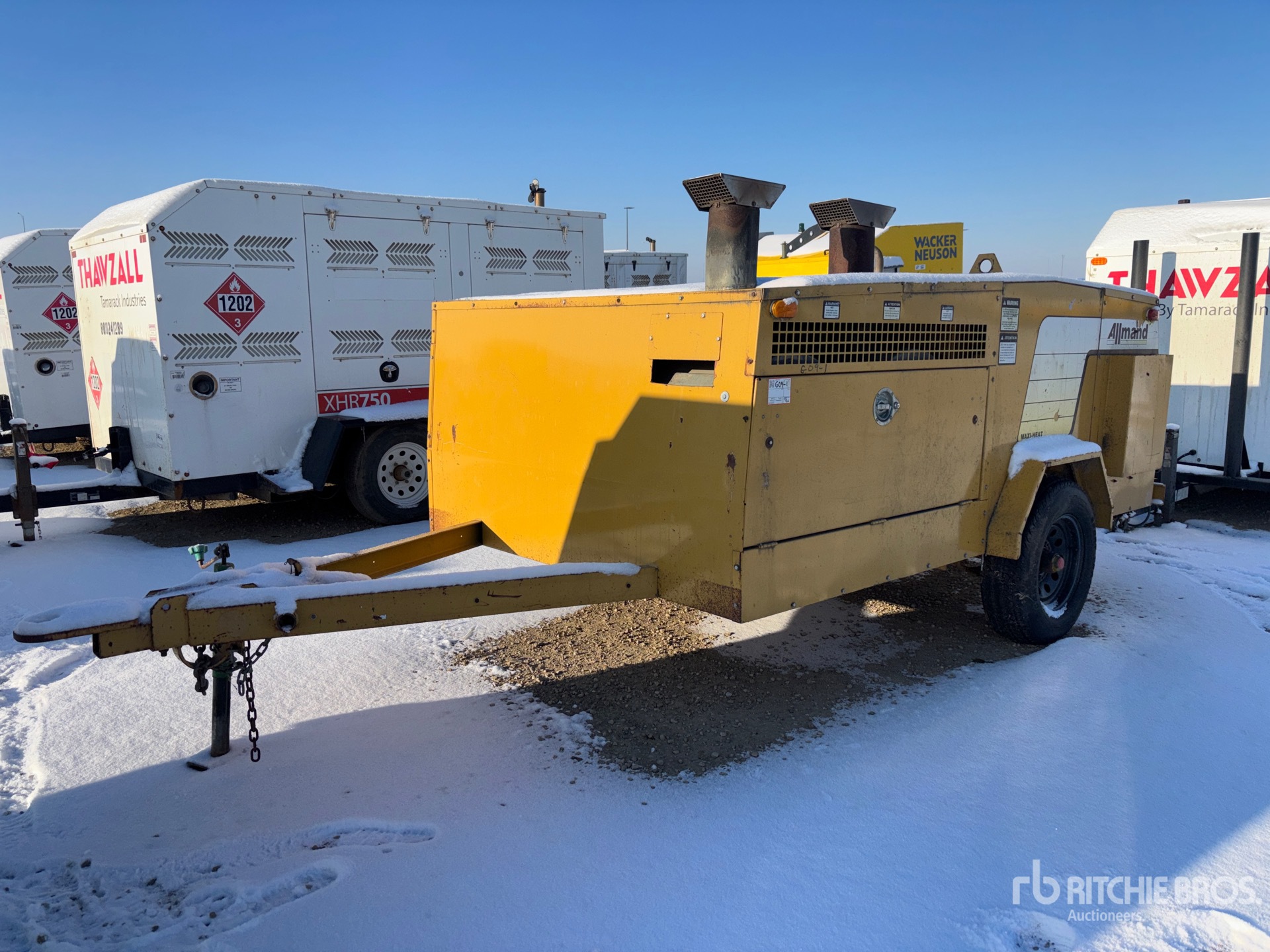 General Appearance with Bild, Ecke vorne links