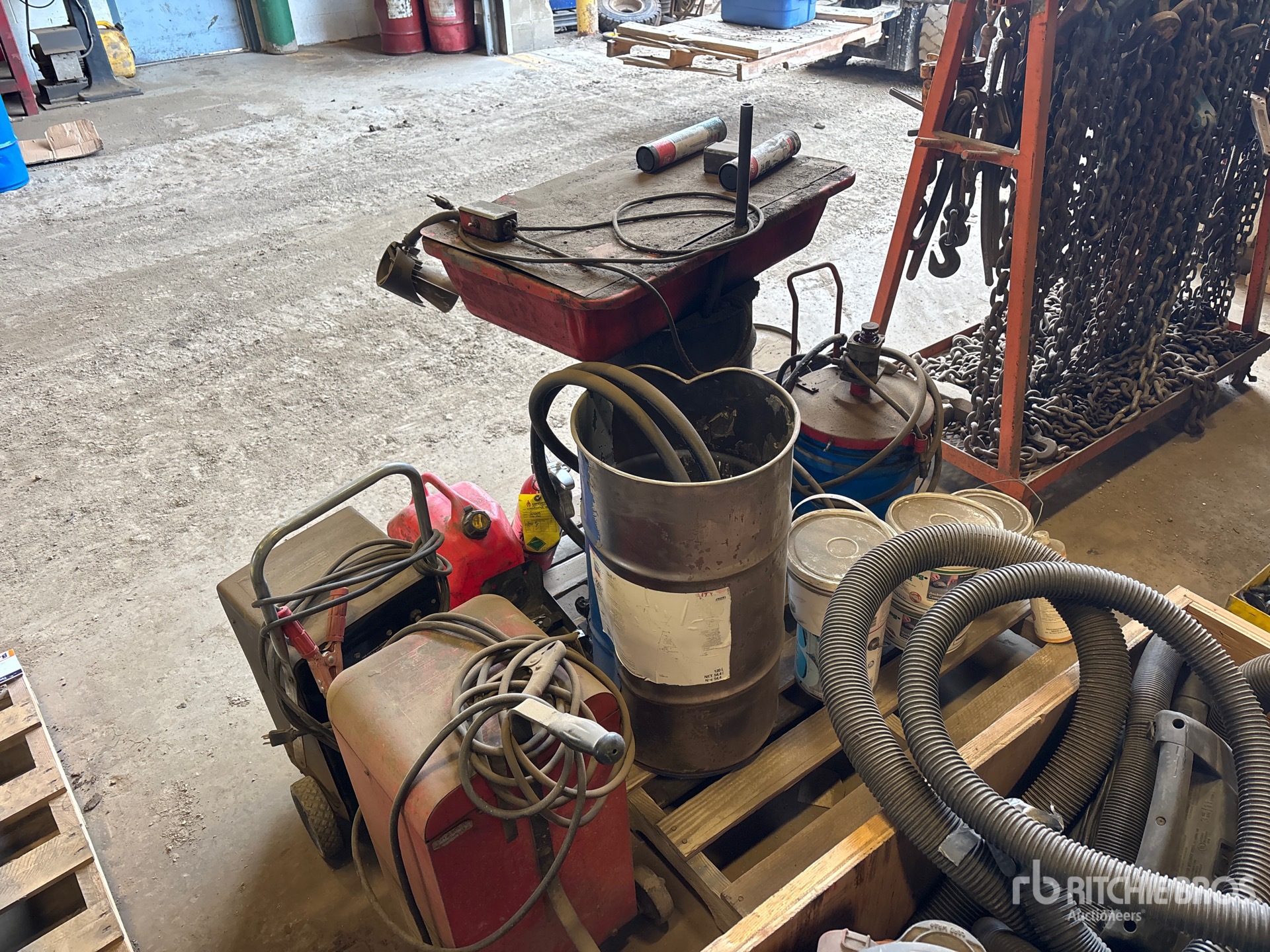 General Appearance with Foto, angolo posteriore sinistro