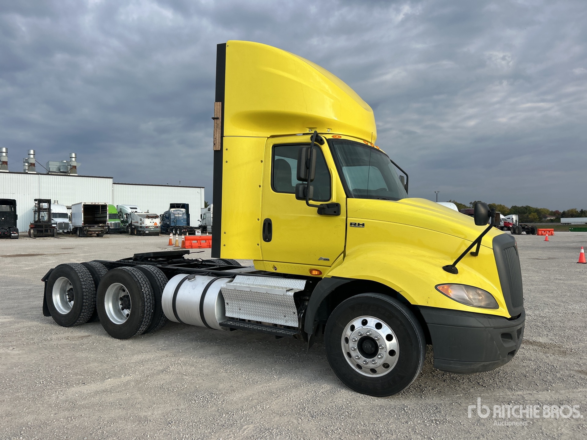 General Appearance with Imagen: esquina delantera derecha