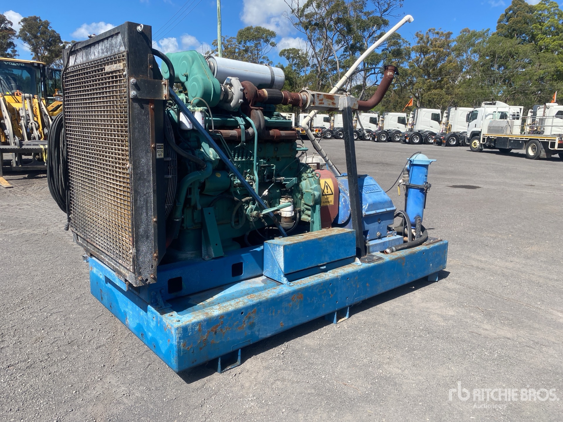 General Appearance with Bild, Ecke vorne links