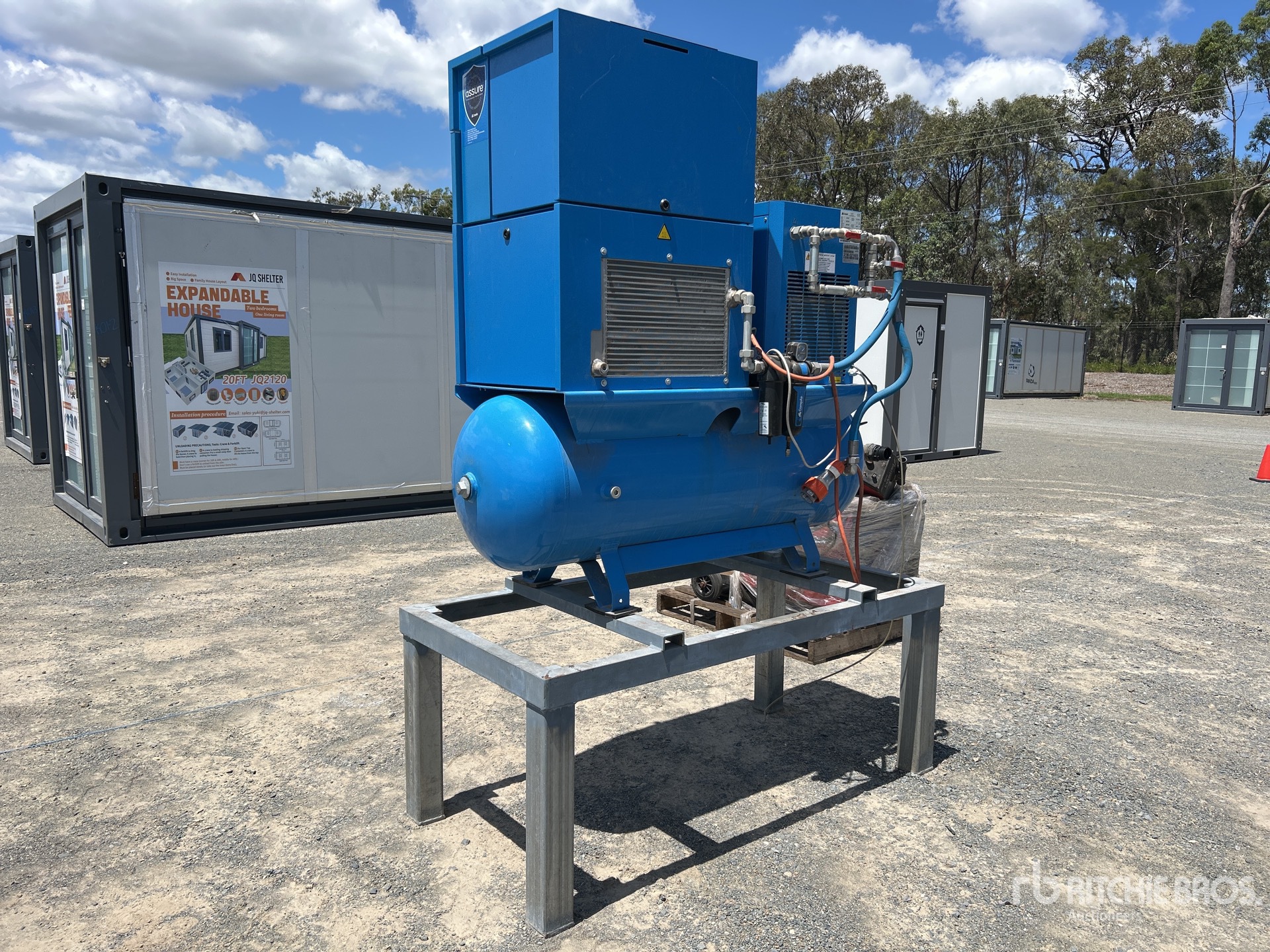 General Appearance with Picture, Left Rear Corner