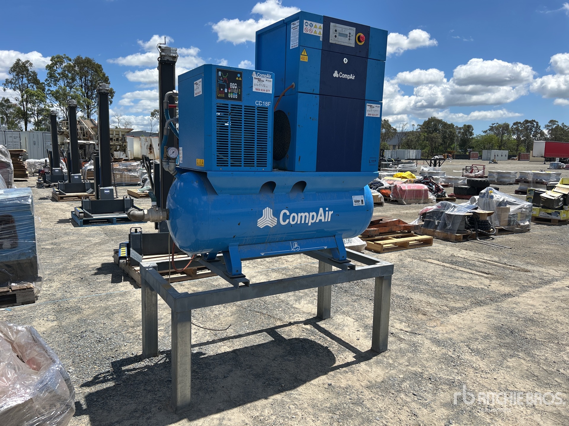 General Appearance with Picture, Right Front Corner