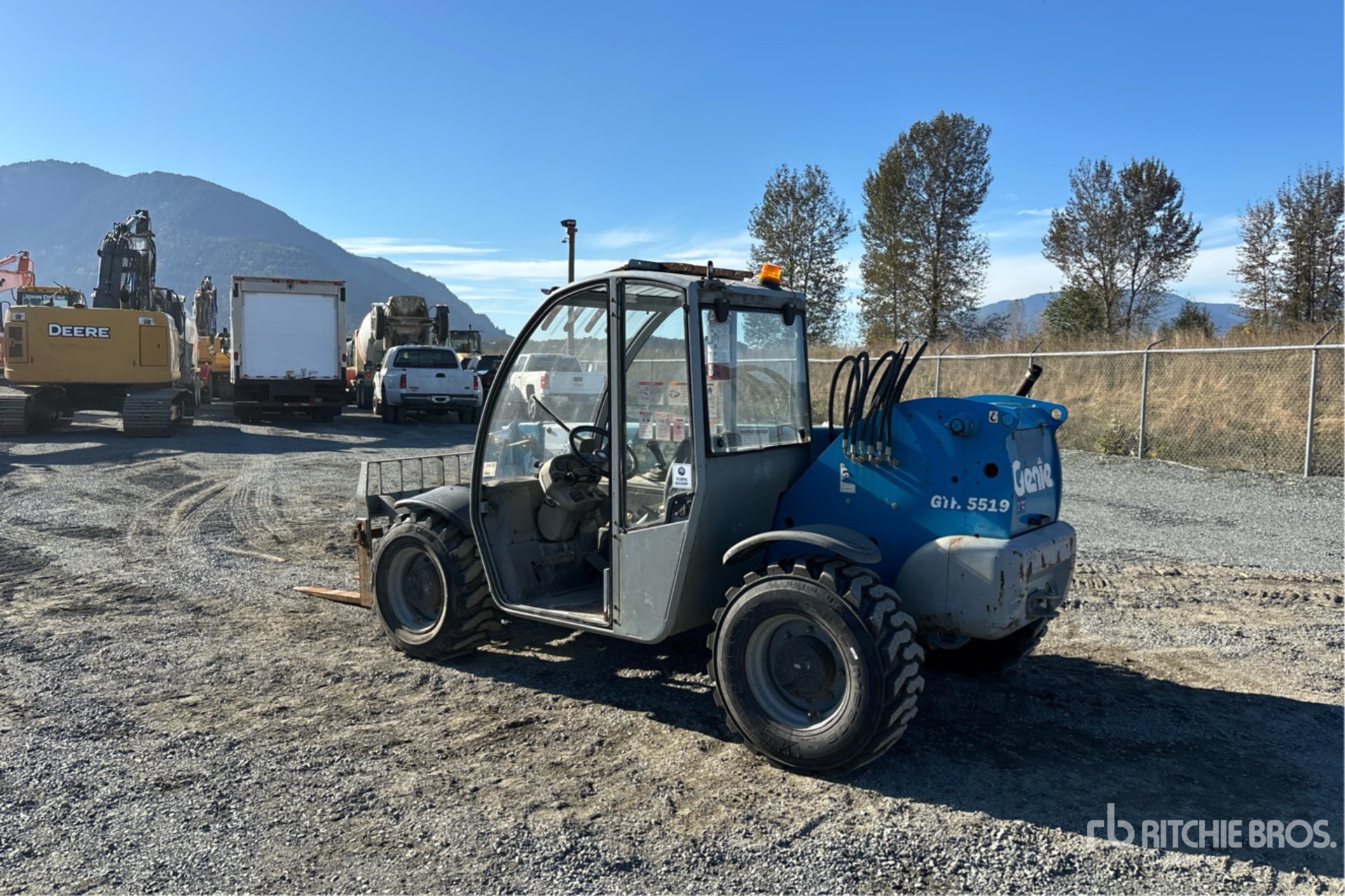 General Appearance with Imagen: esquina trasera izquierda