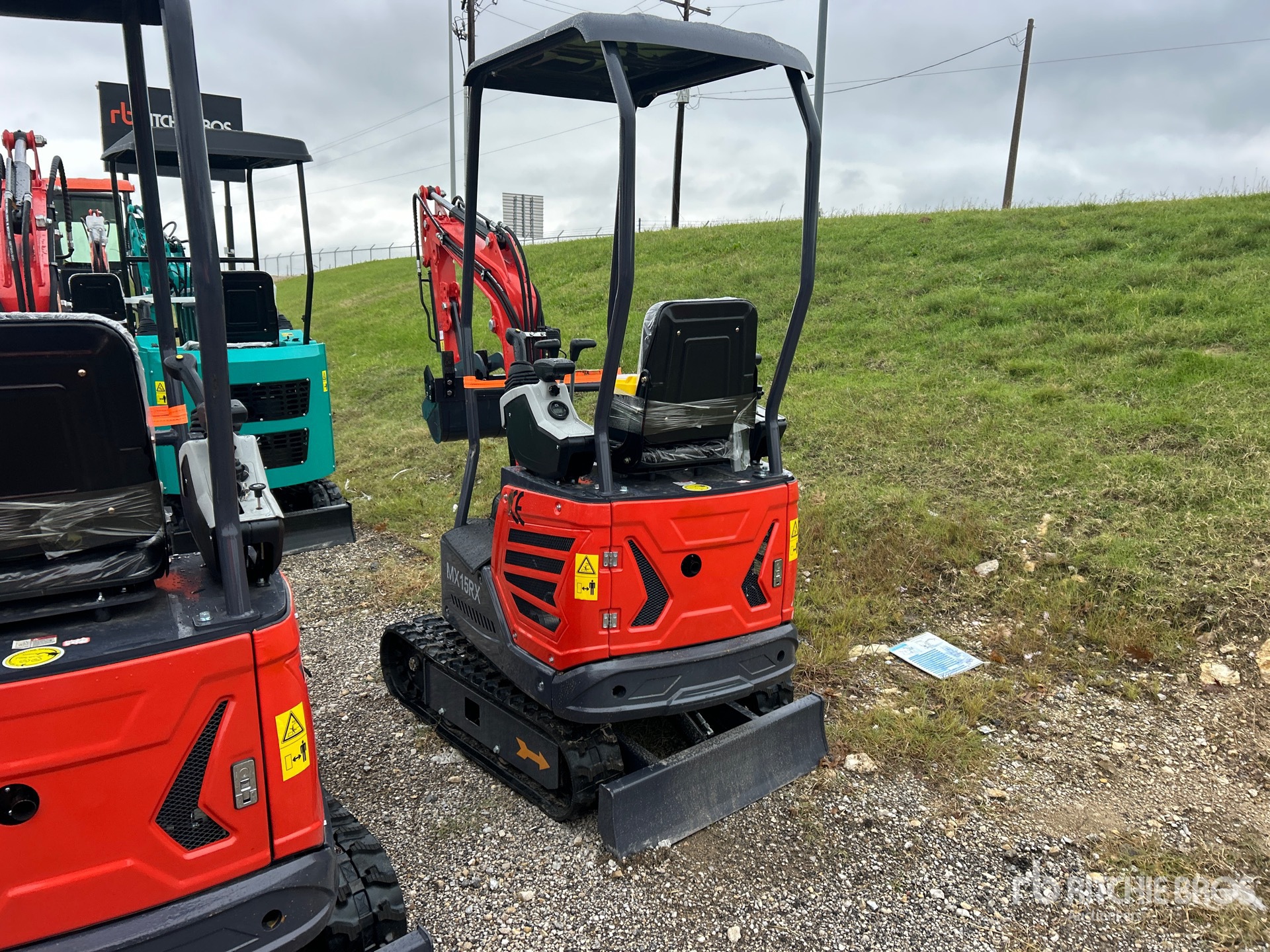 General Appearance with Picture, Left Rear Corner