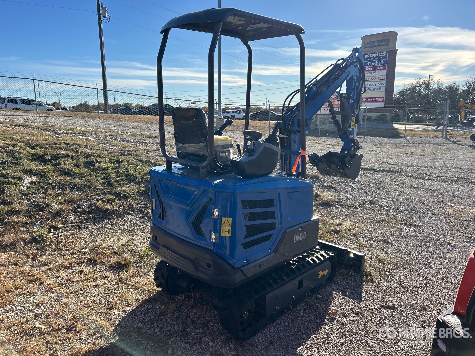 General Appearance with Picture, Right Rear Corner