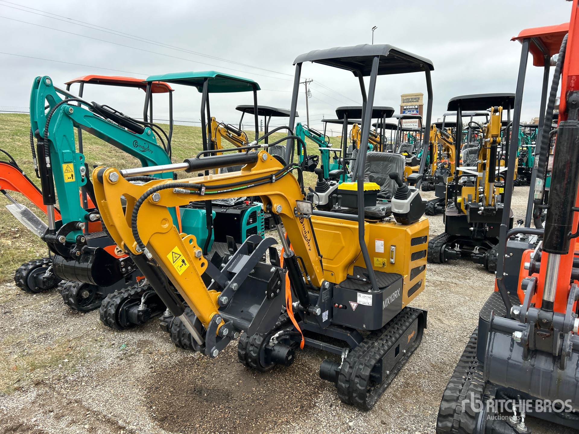 General Appearance with Picture, Left Front Corner