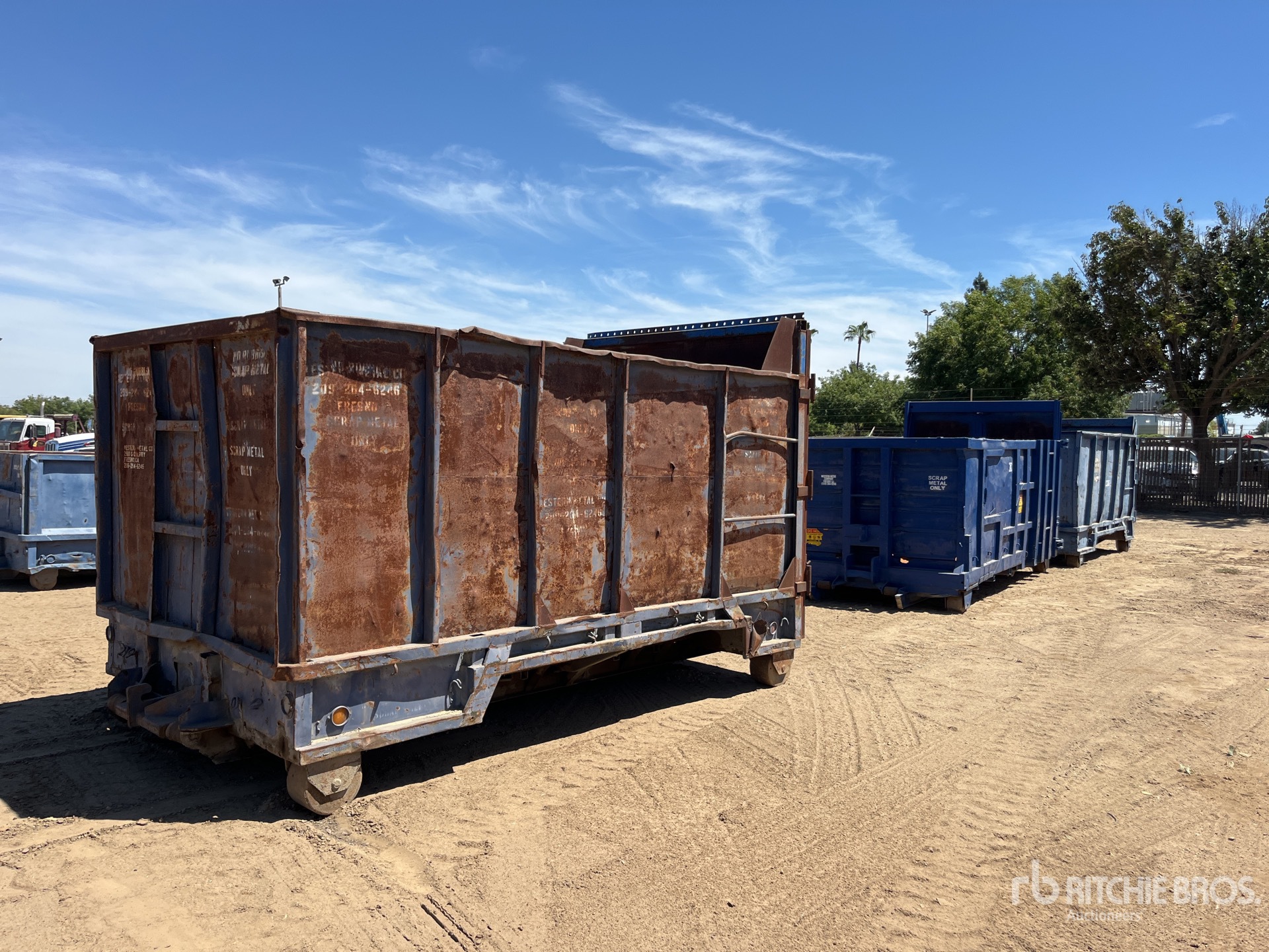 General Appearance with Bild, Ecke hinten rechts