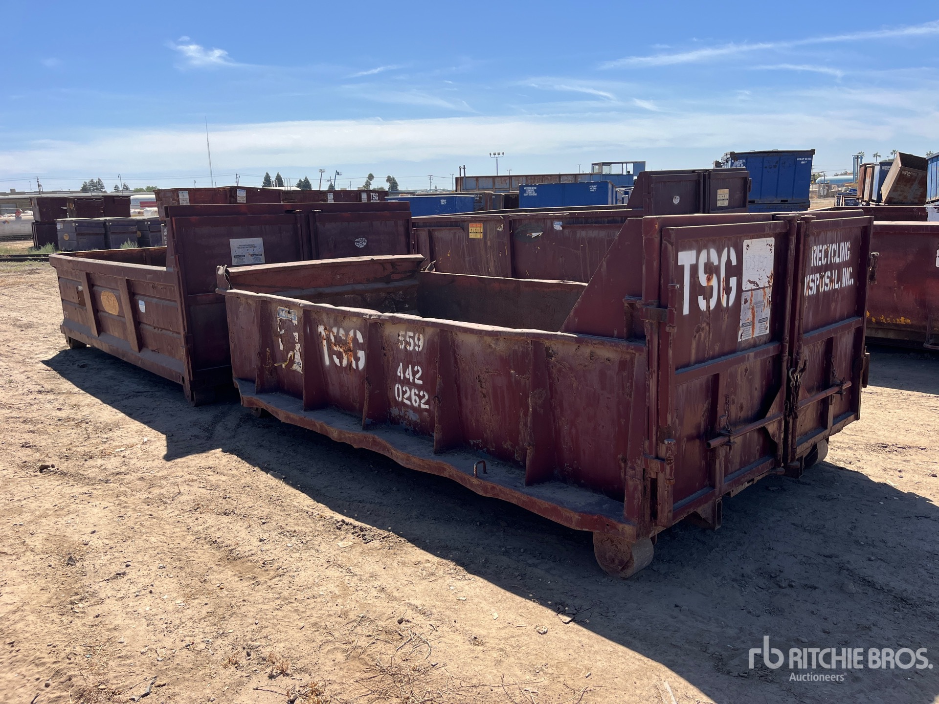 General Appearance with Bild, Ecke vorne links