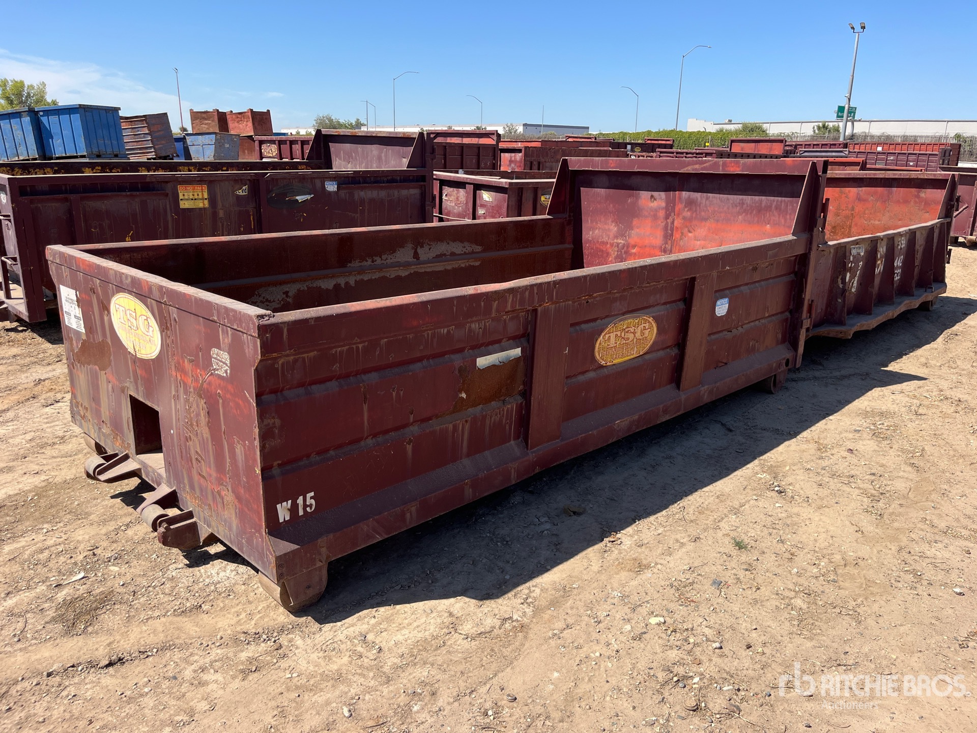 General Appearance with Bild, Ecke vorne rechts