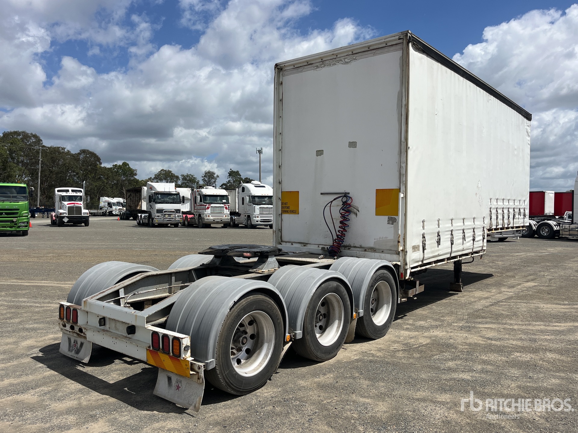 General Appearance with Image, coin arrière gauche