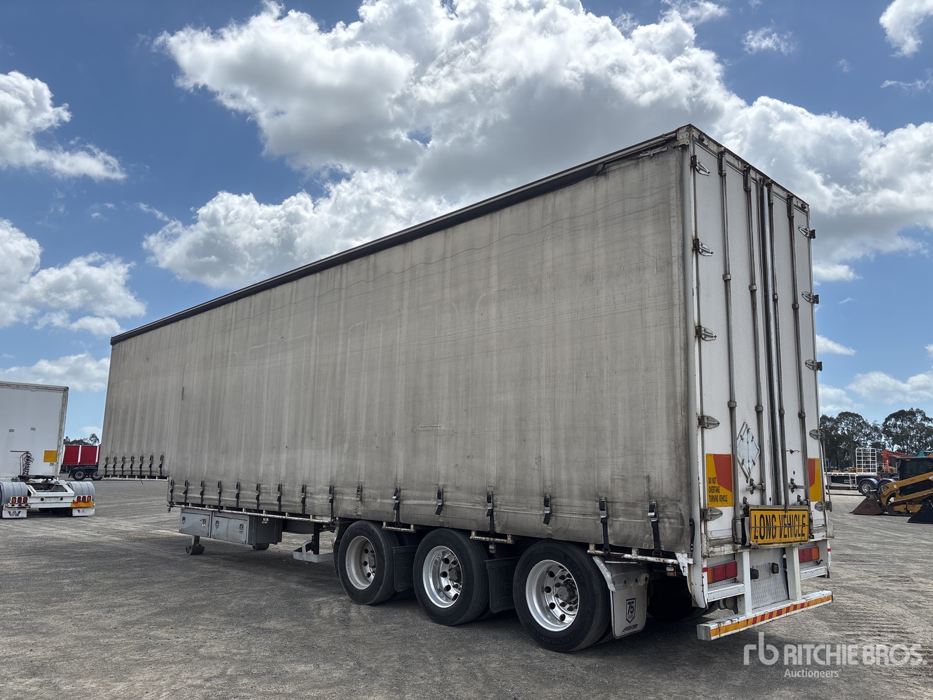 General Appearance with Image, coin arrière droit