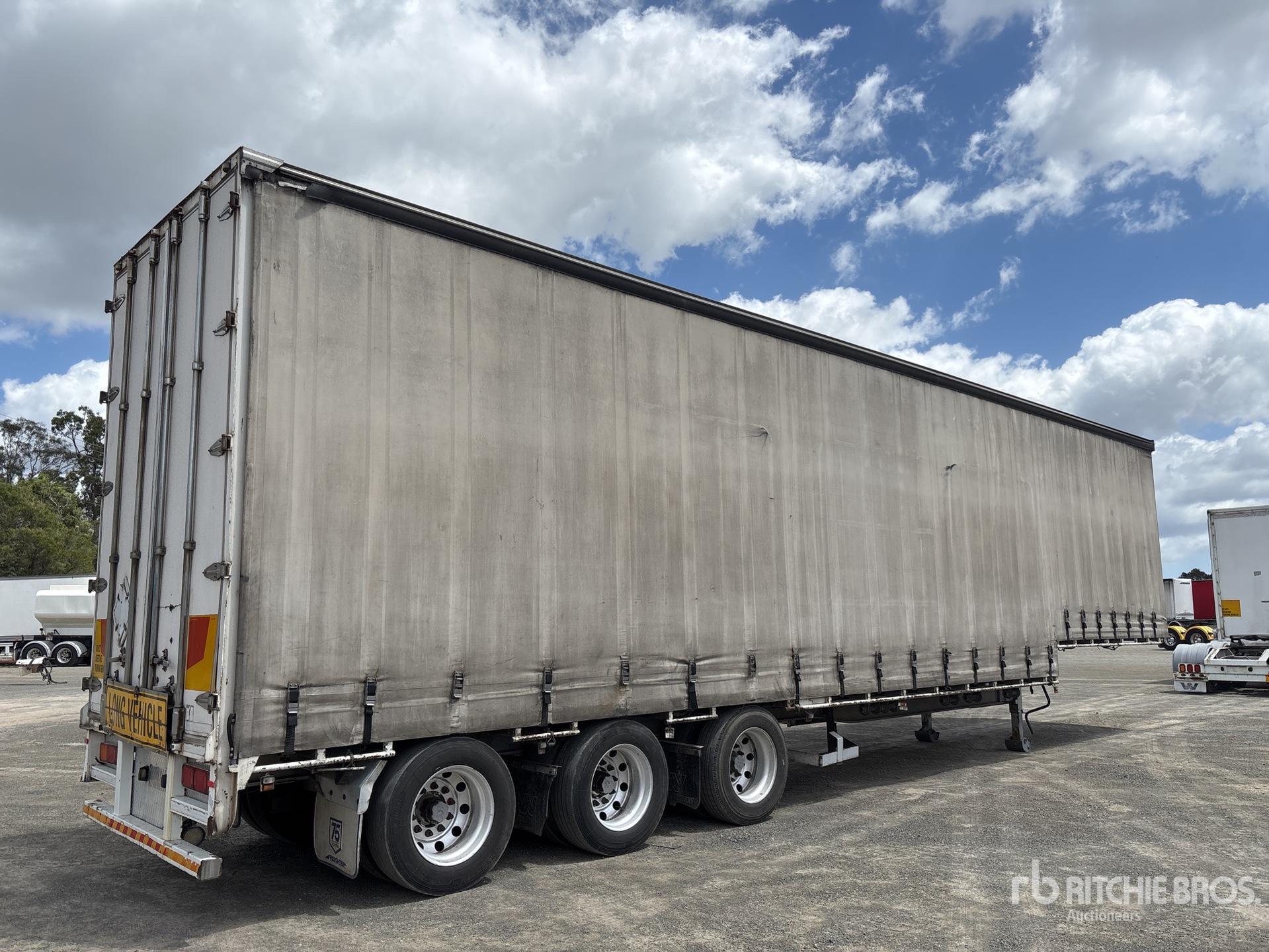 General Appearance with Image, coin arrière gauche