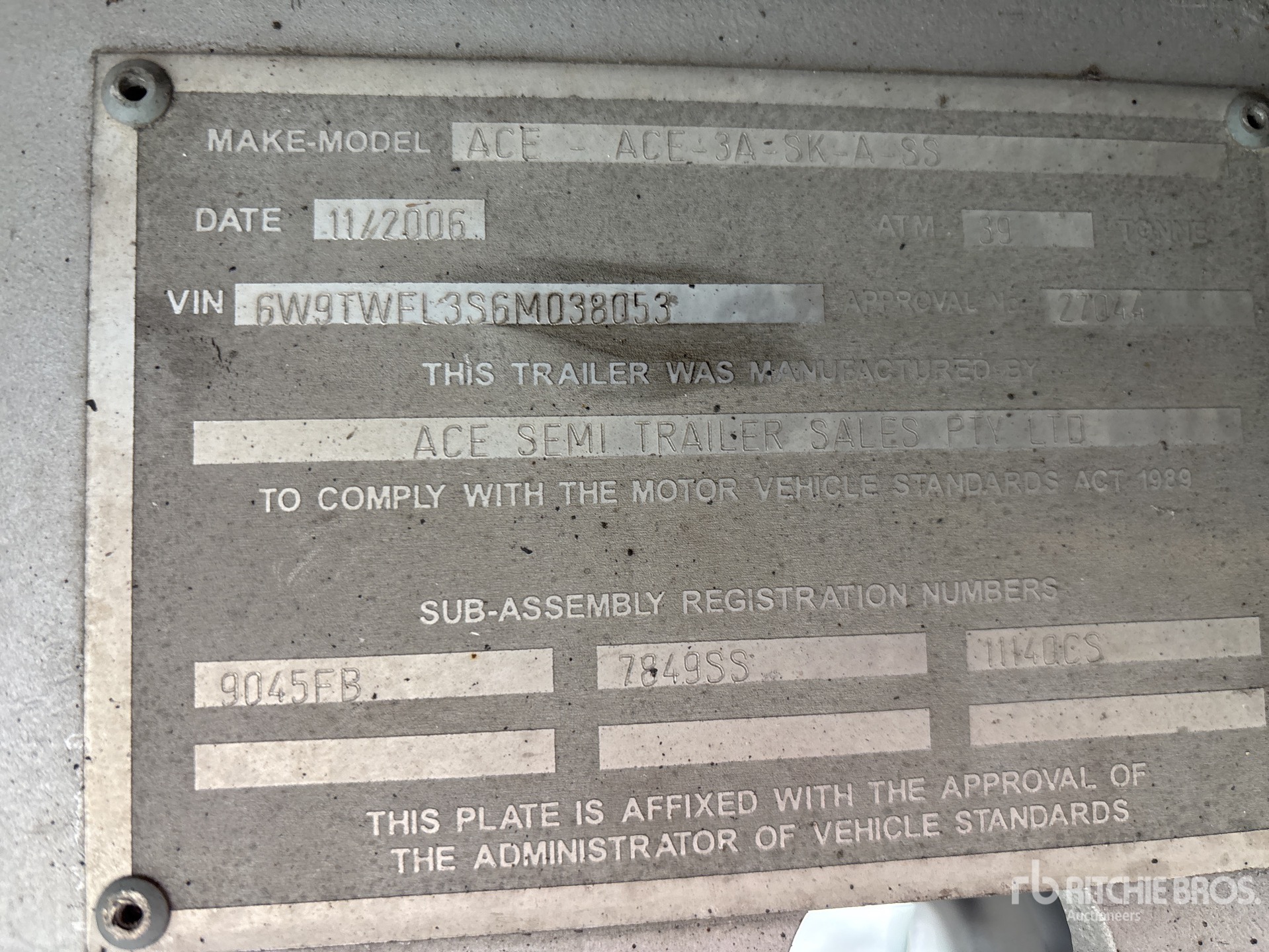 General Appearance with Numéro de série/Numéro d'identification du véhicule automobile