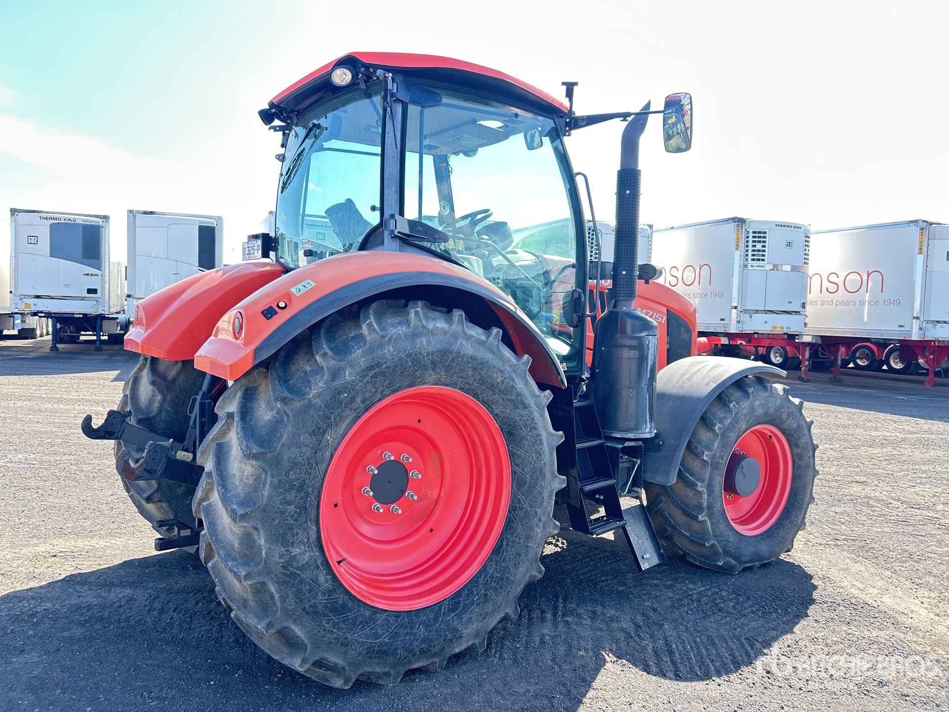 General Appearance with Foto, angolo anteriore sinistro