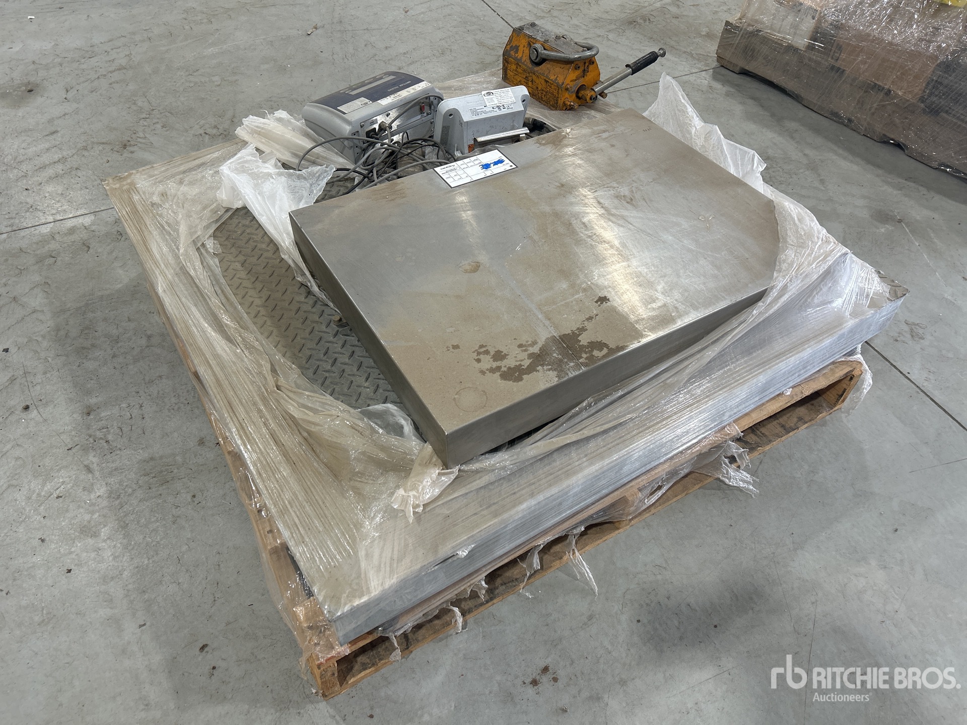 General Appearance with Imagen: esquina trasera izquierda