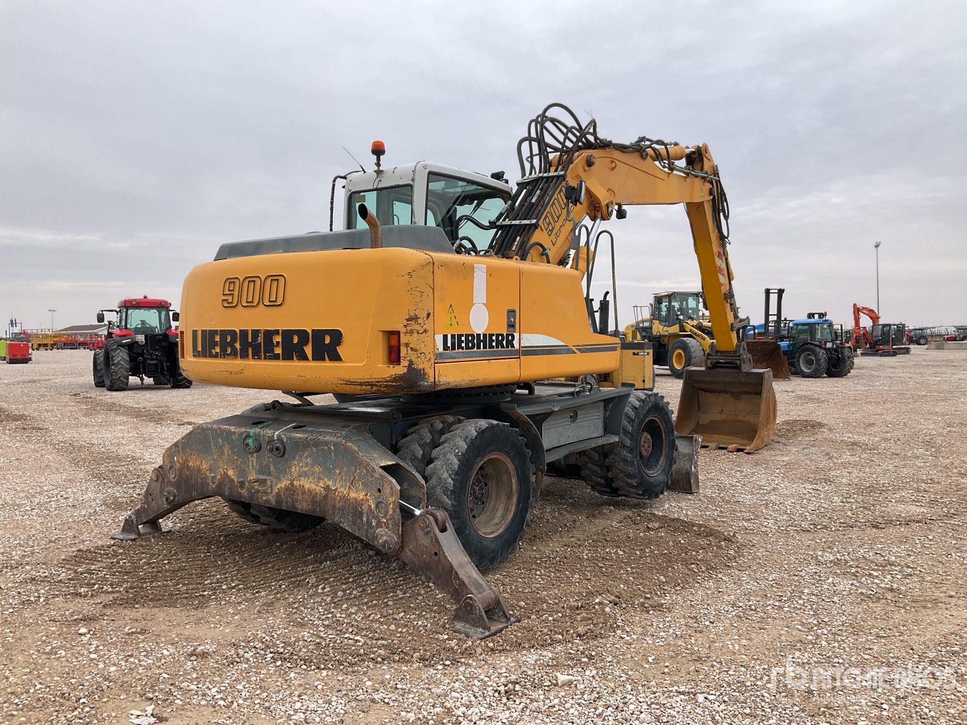 General Appearance with Bild, Ecke hinten rechts