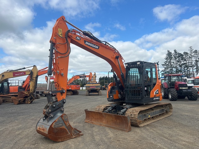 2020 Doosan DX140 LCR-5 Tracked Excavator
