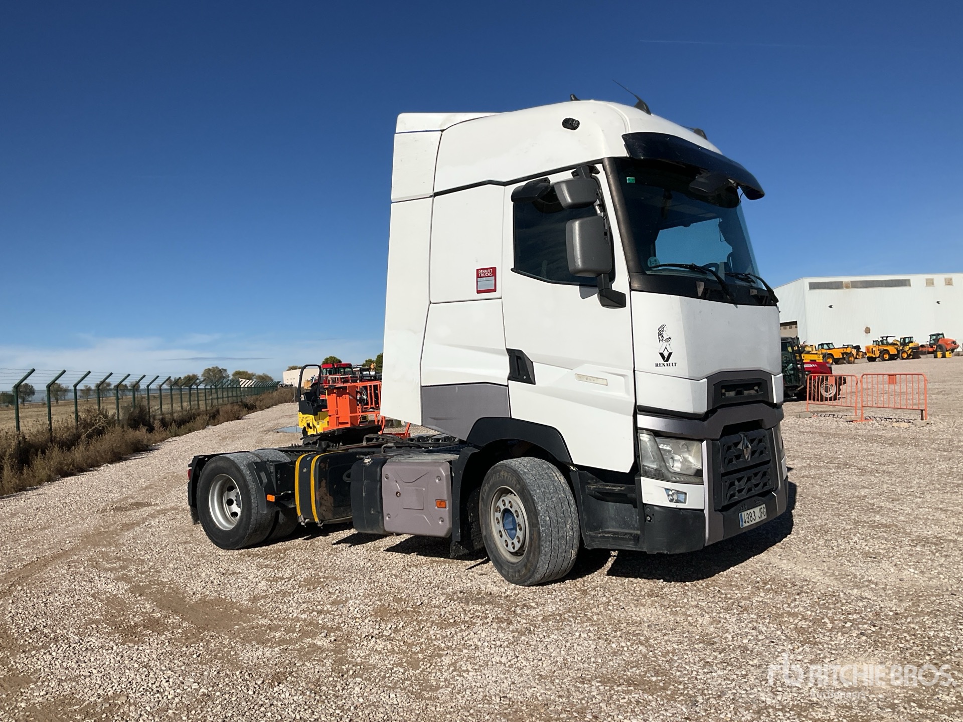 General Appearance with Bild, Ecke vorne rechts