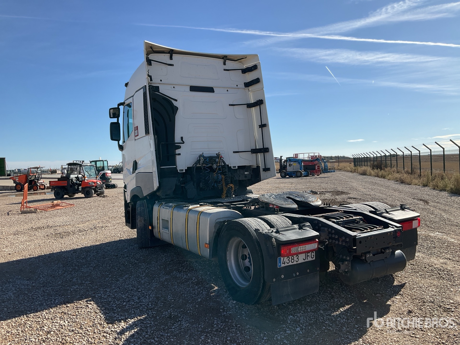 General Appearance with Bild, Ecke hinten links