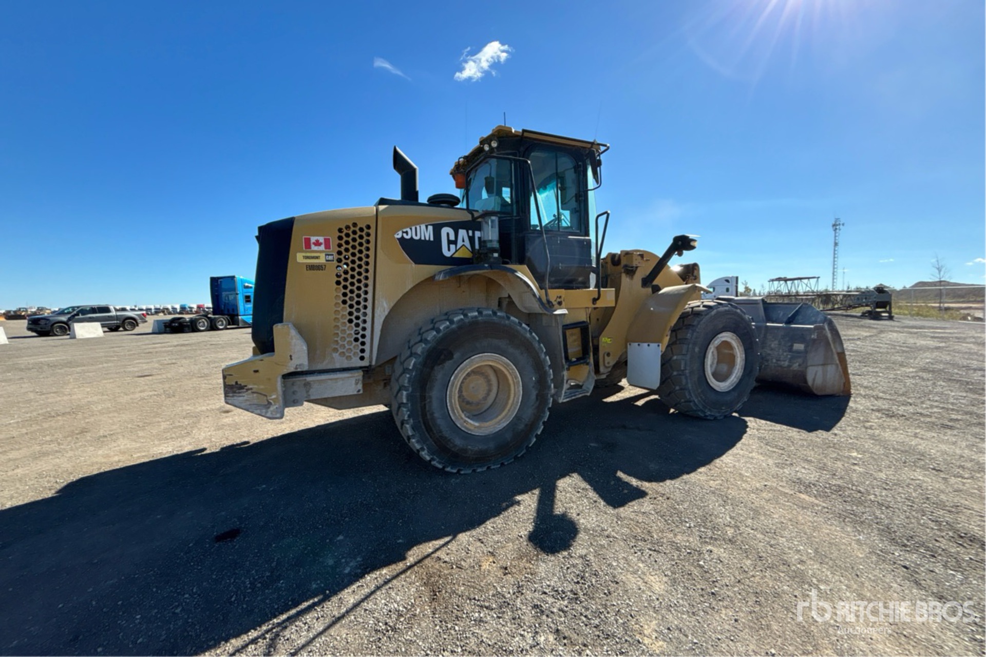 General Appearance with Imagen: esquina trasera derecha