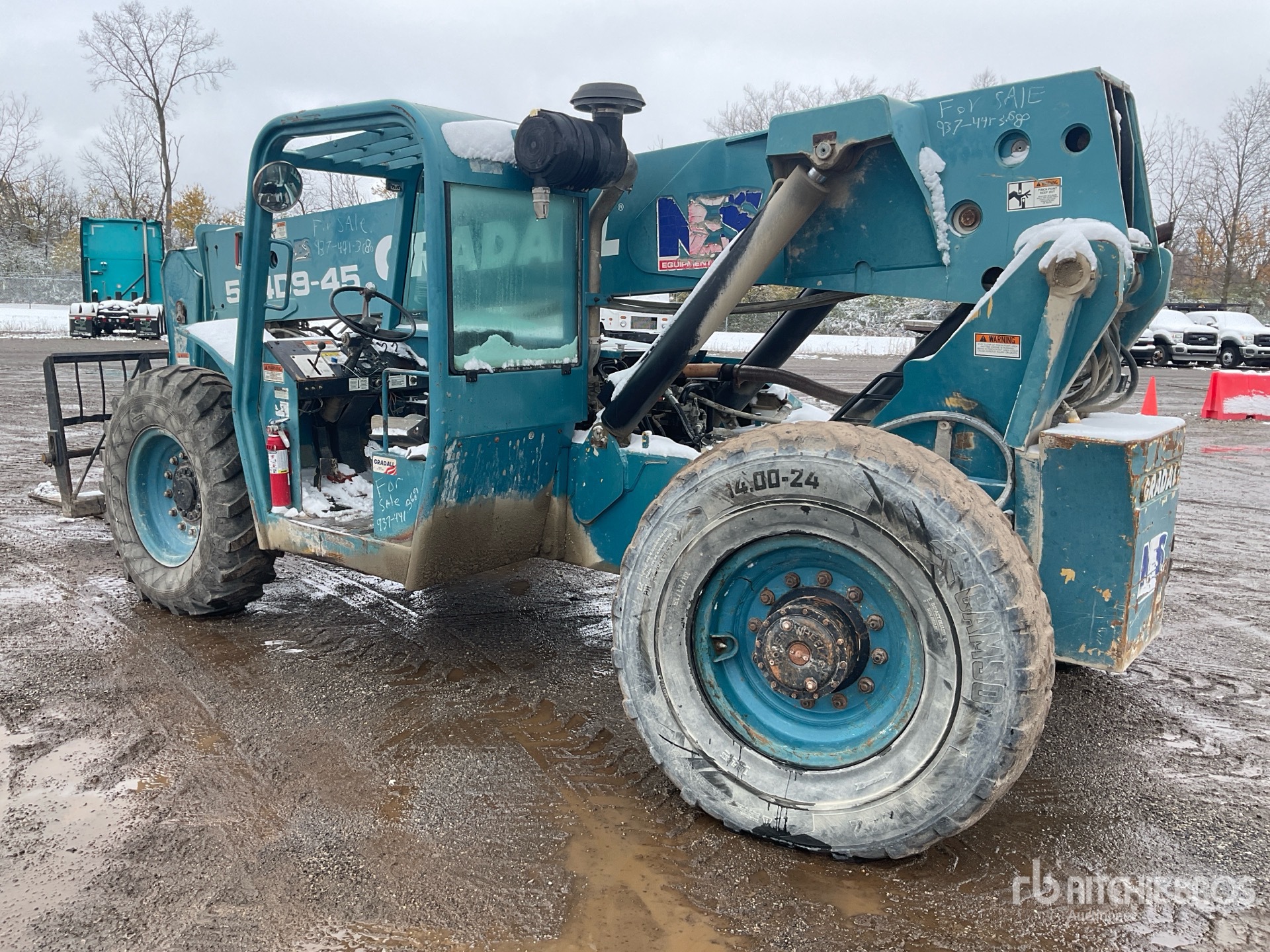 General Appearance with Zdjęcie, lewy dolny róg