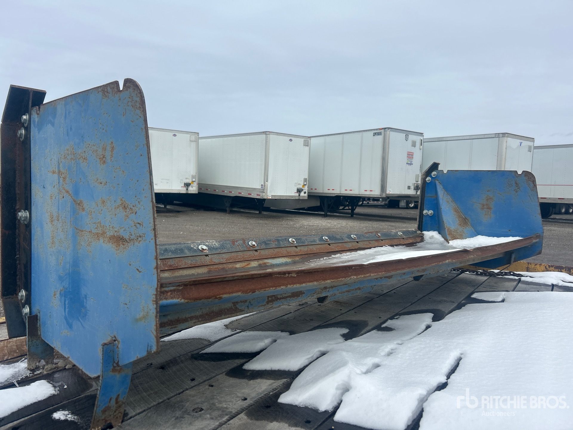 General Appearance with Imagen: esquina trasera izquierda